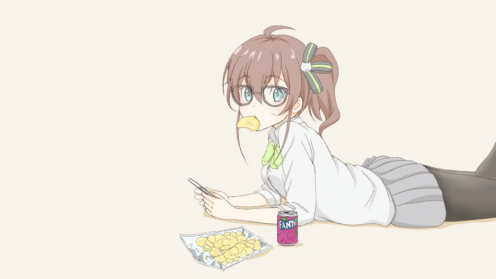 Anime girl with glasses eating chips and drinking Fanta