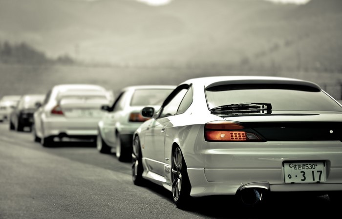 Nissan Silvia S15 cars in a line