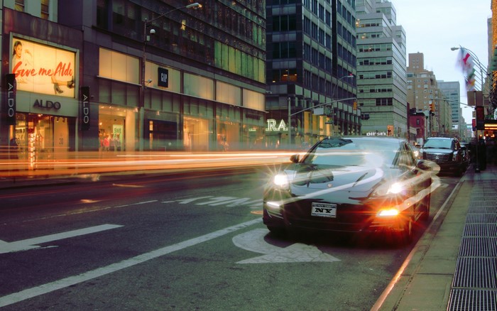 4K Porsche Panamera on a New York City street
