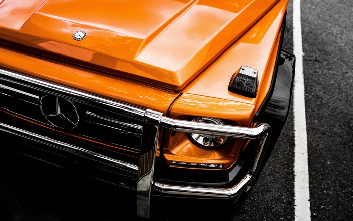 4K Orange Mercedes Benz G-Wagon Front