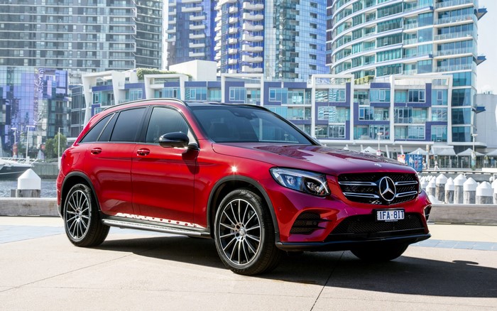 4K Mercedes Benz GLC SUV