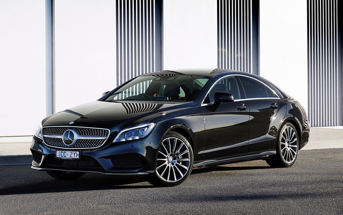 4K Mercedes Benz black car