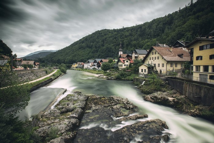River flowing through Hallstatt, Austria