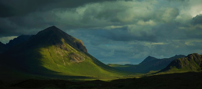 4K landscape of mountains in Scotland under clouds