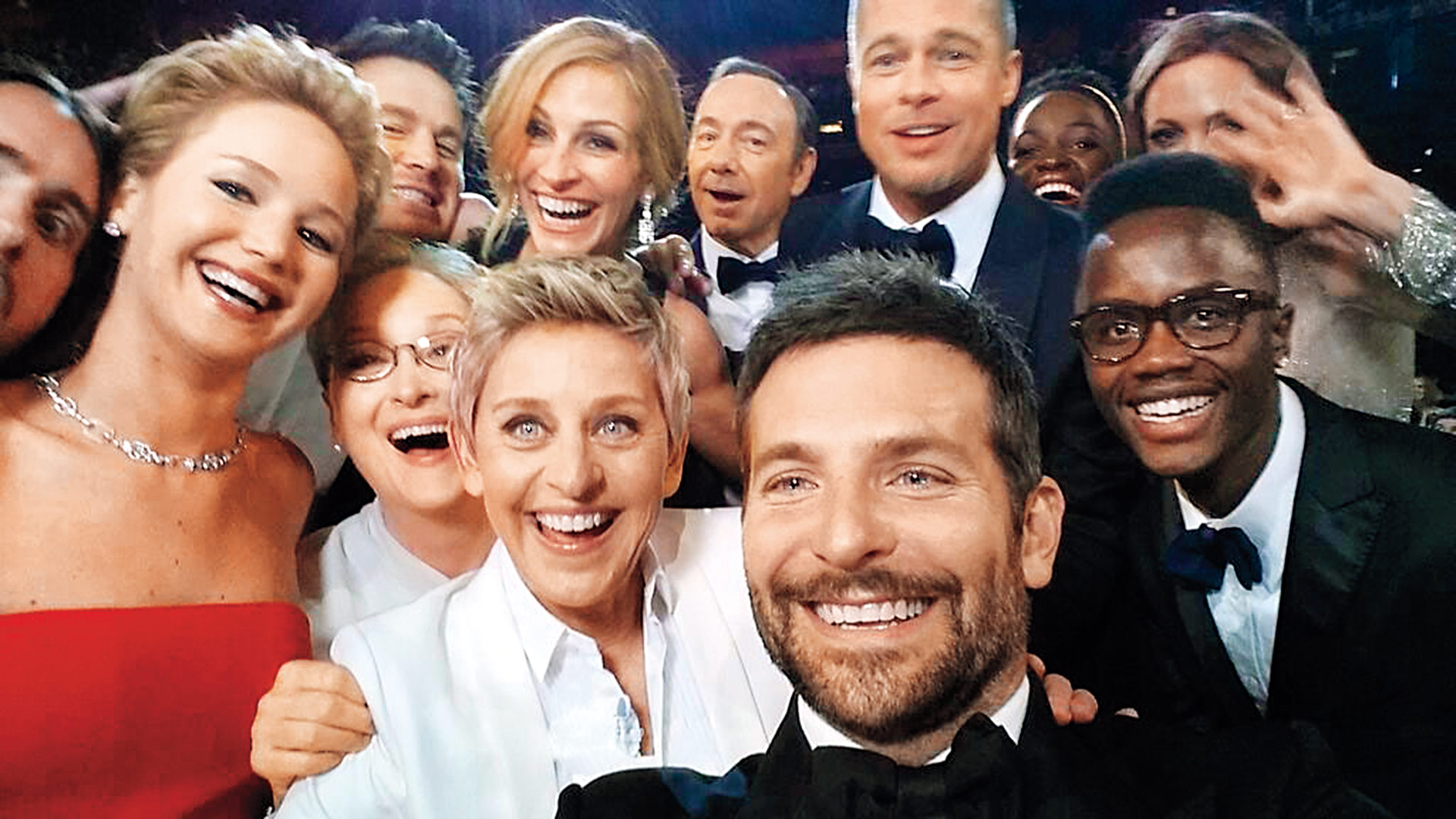 Oscars Selfie (Bradley Cooper, 2014)