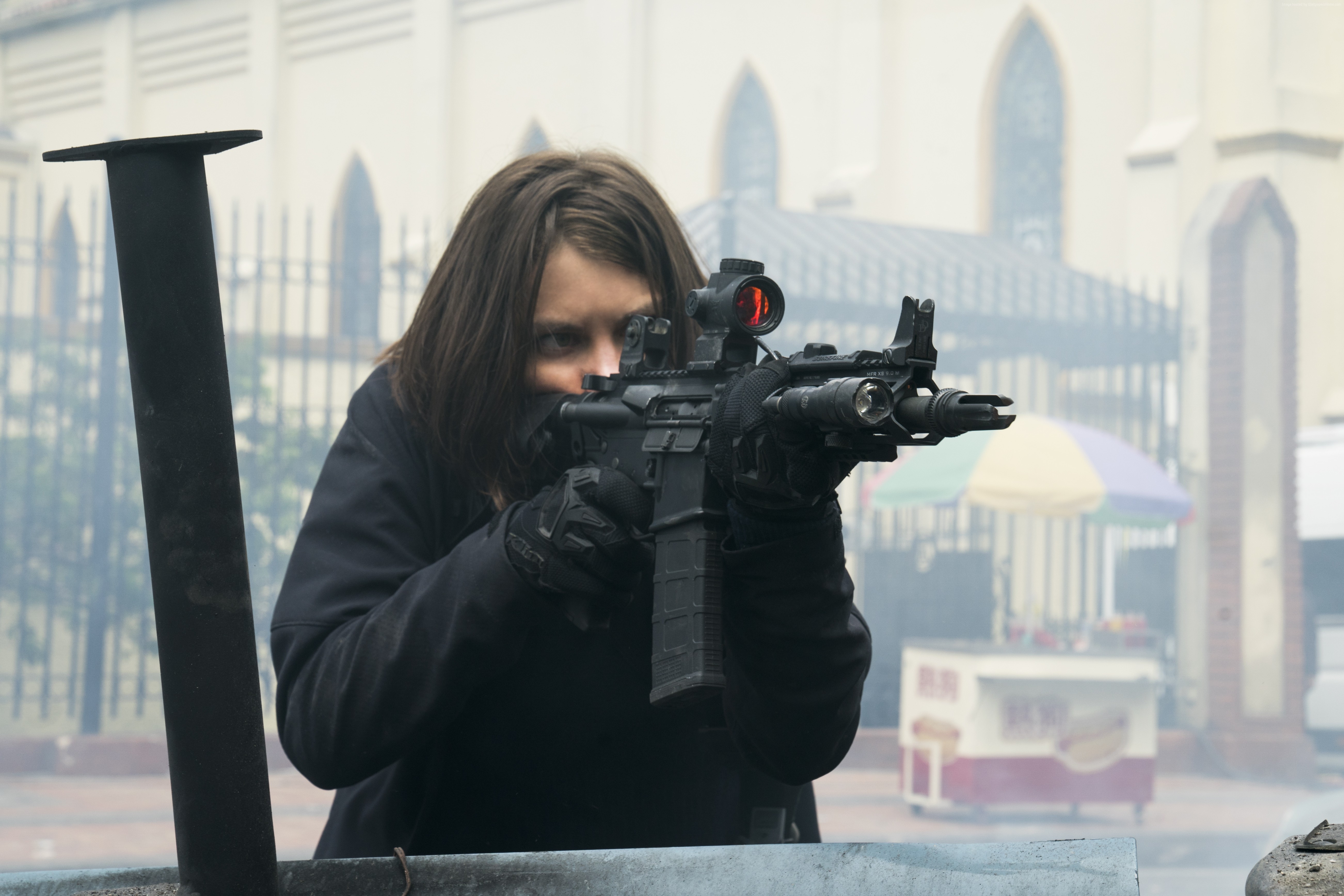 Lauren Cohan in Mile 22 HD Wallpaper