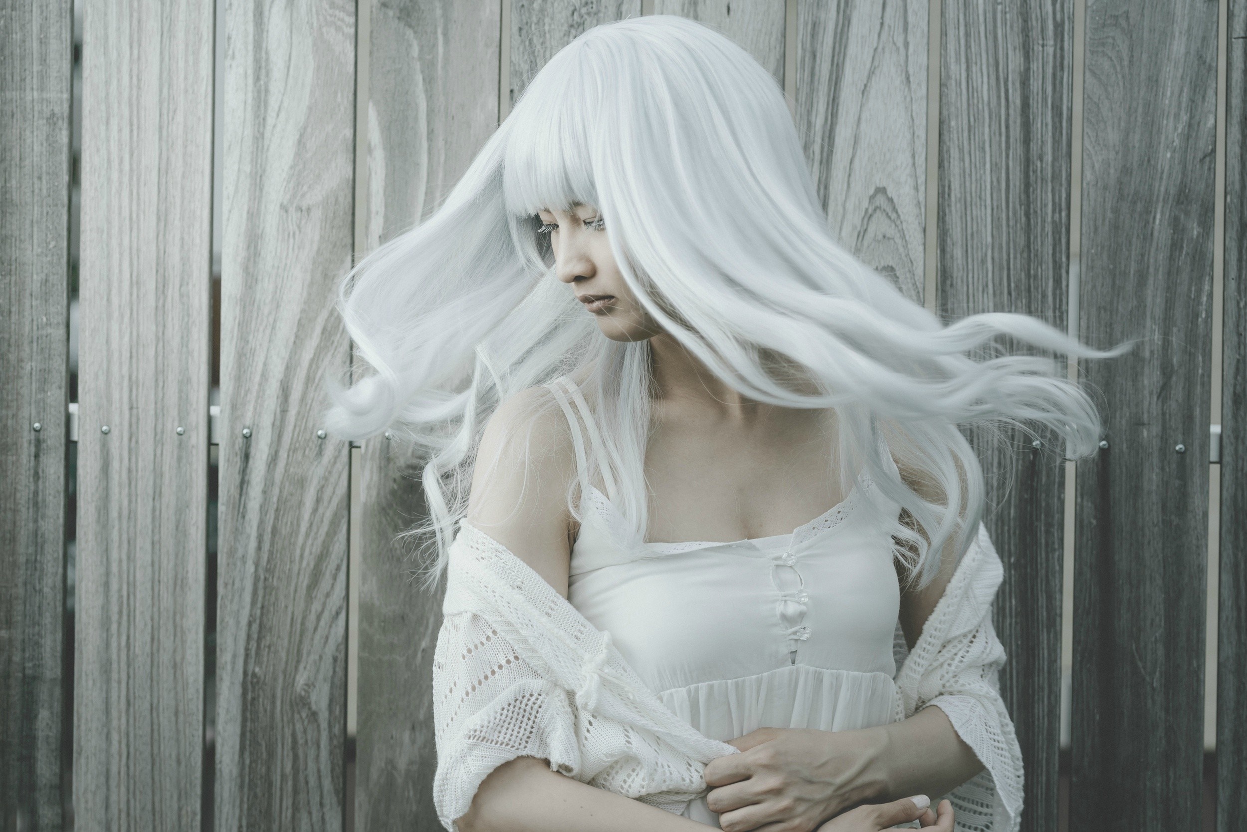 Woman with long white hair in a white dress HD Wallpaper