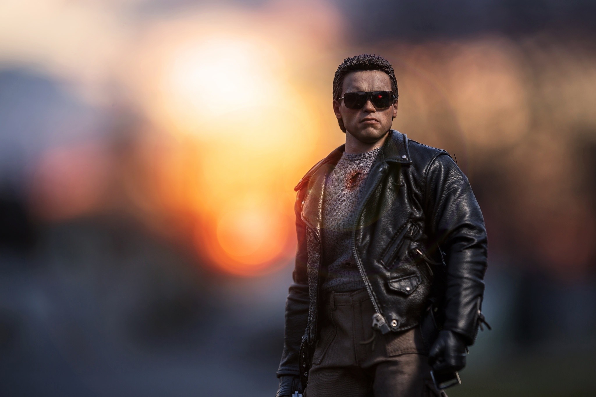 Terminator T-800 action figure with sunglasses HD Wallpaper