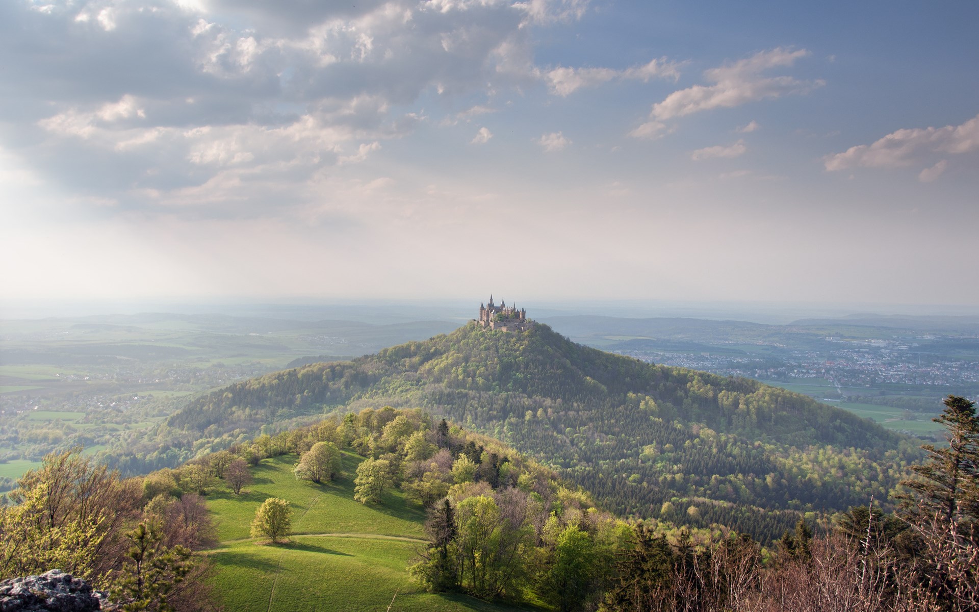 Hohenzollern Castle on a hill in Germany HD Wallpaper