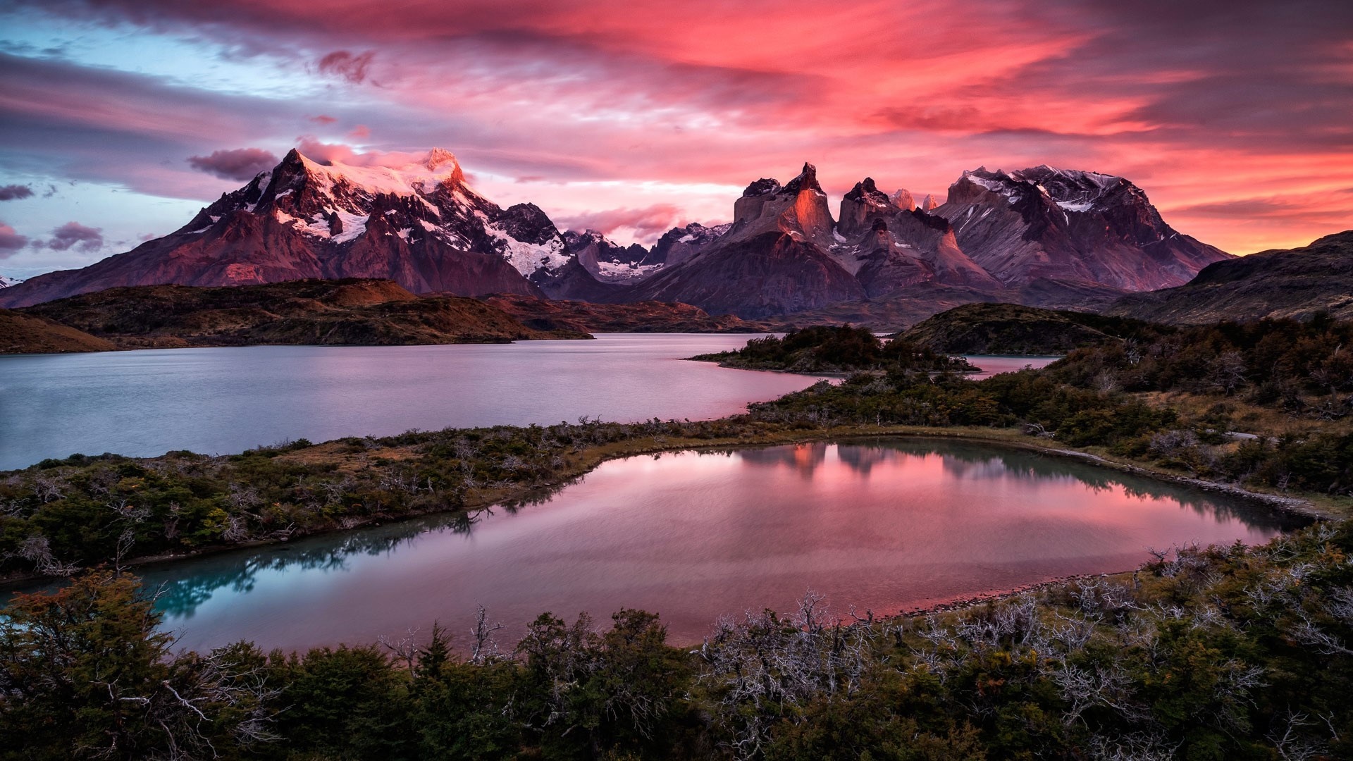 Torres del Paine National Park at sunset HD Wallpaper