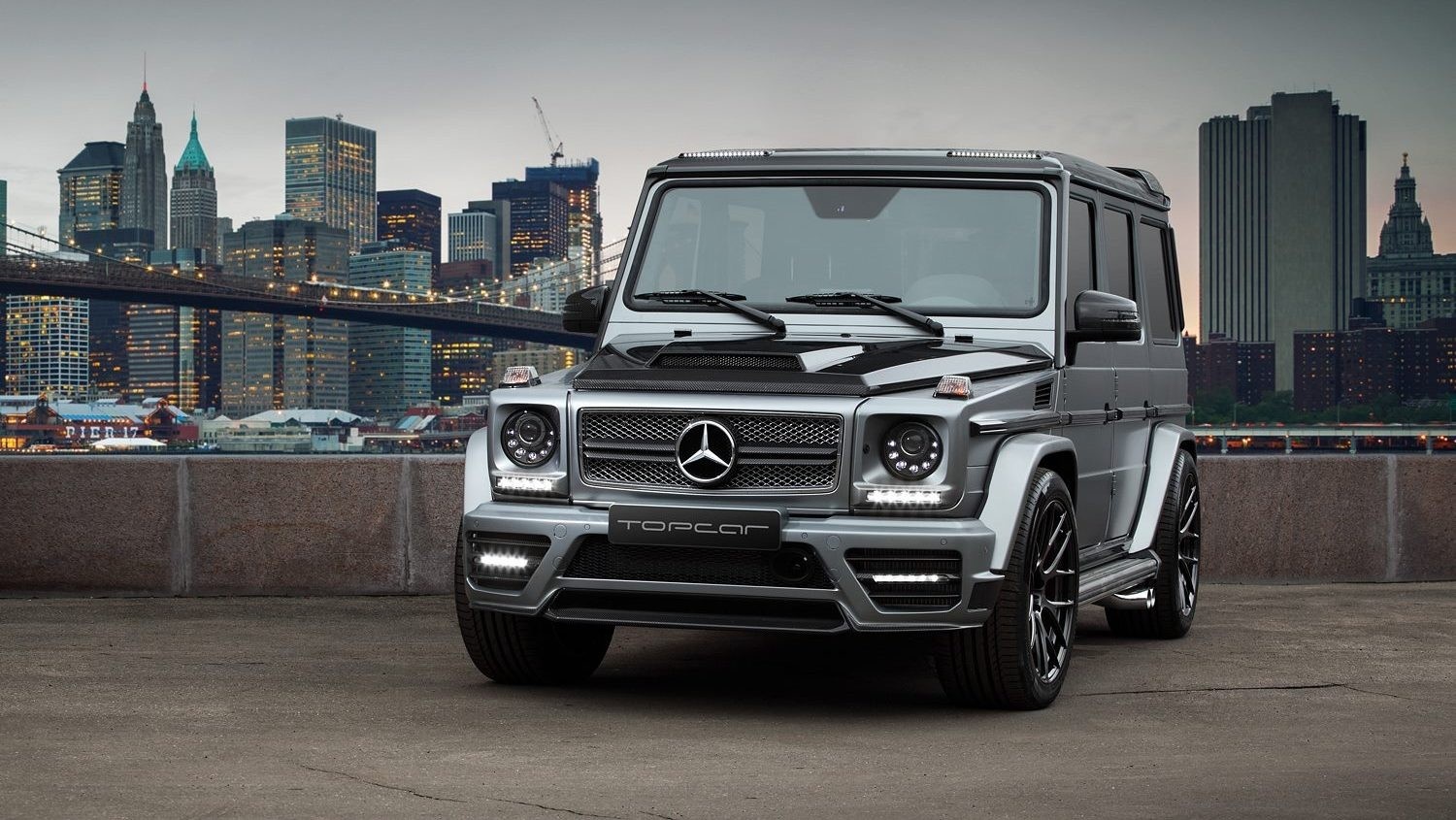 Mercedes-Benz G-Class SUV in New York City HD Wallpaper