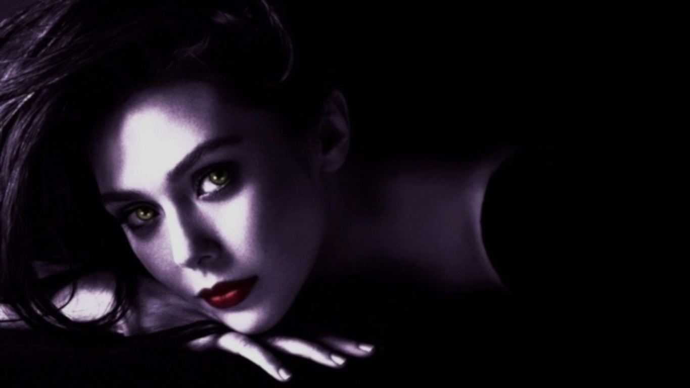 Elizabeth Olsen as Scarlet Witch in darkness HD Wallpaper
