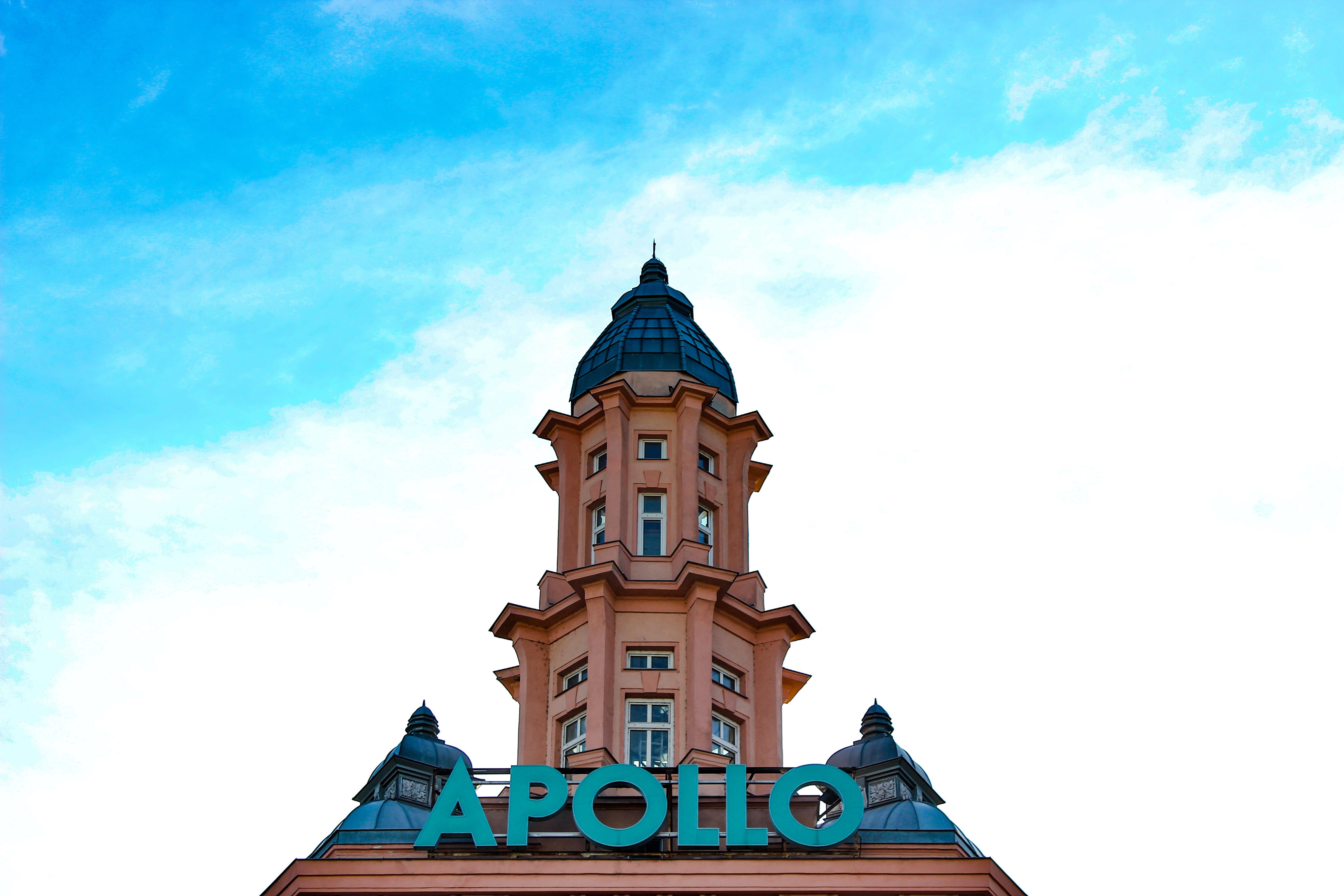 Apollo building with blue sky HD Wallpaper