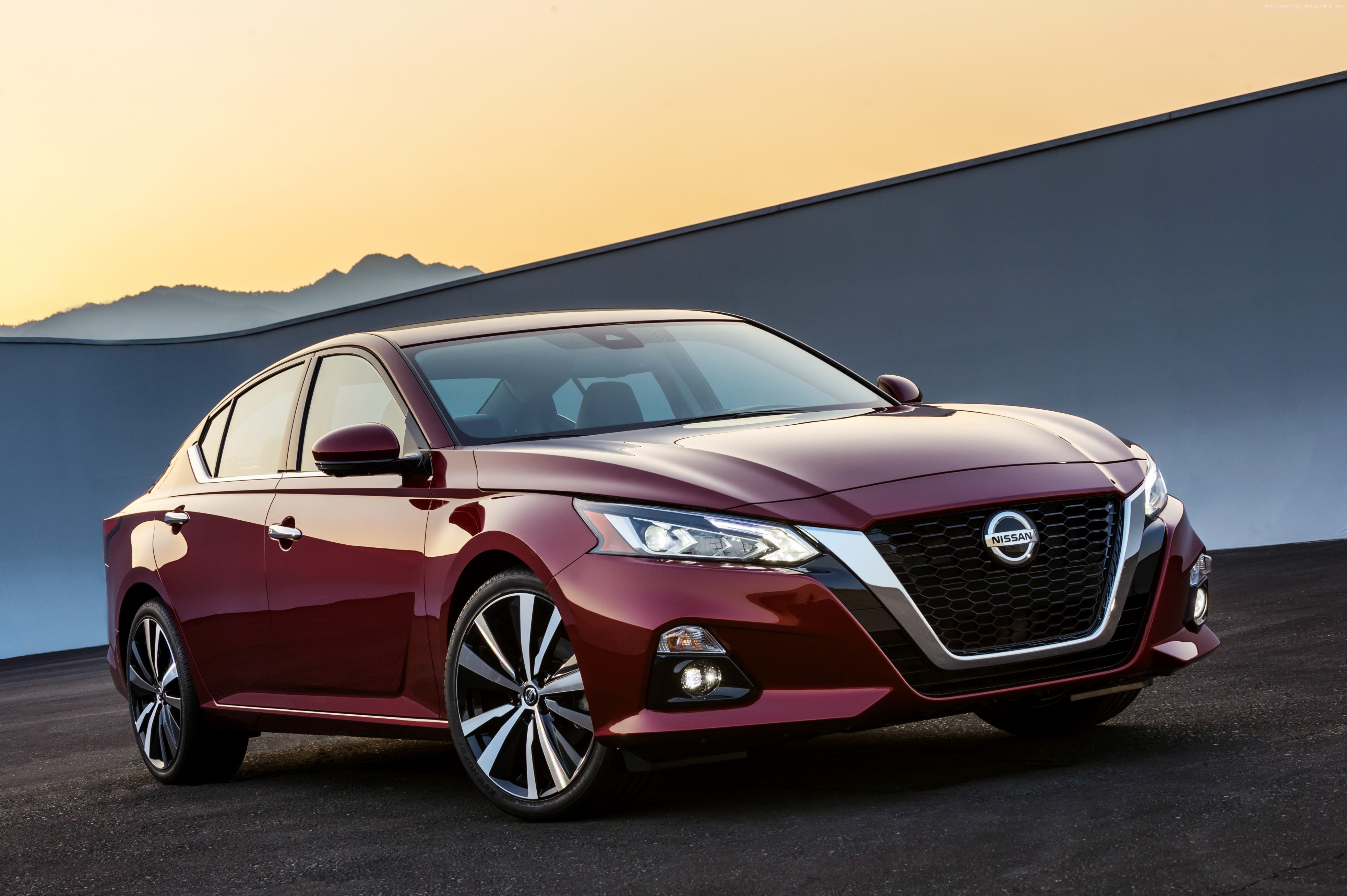 2019 Nissan Altima 4K HD Wallpaper