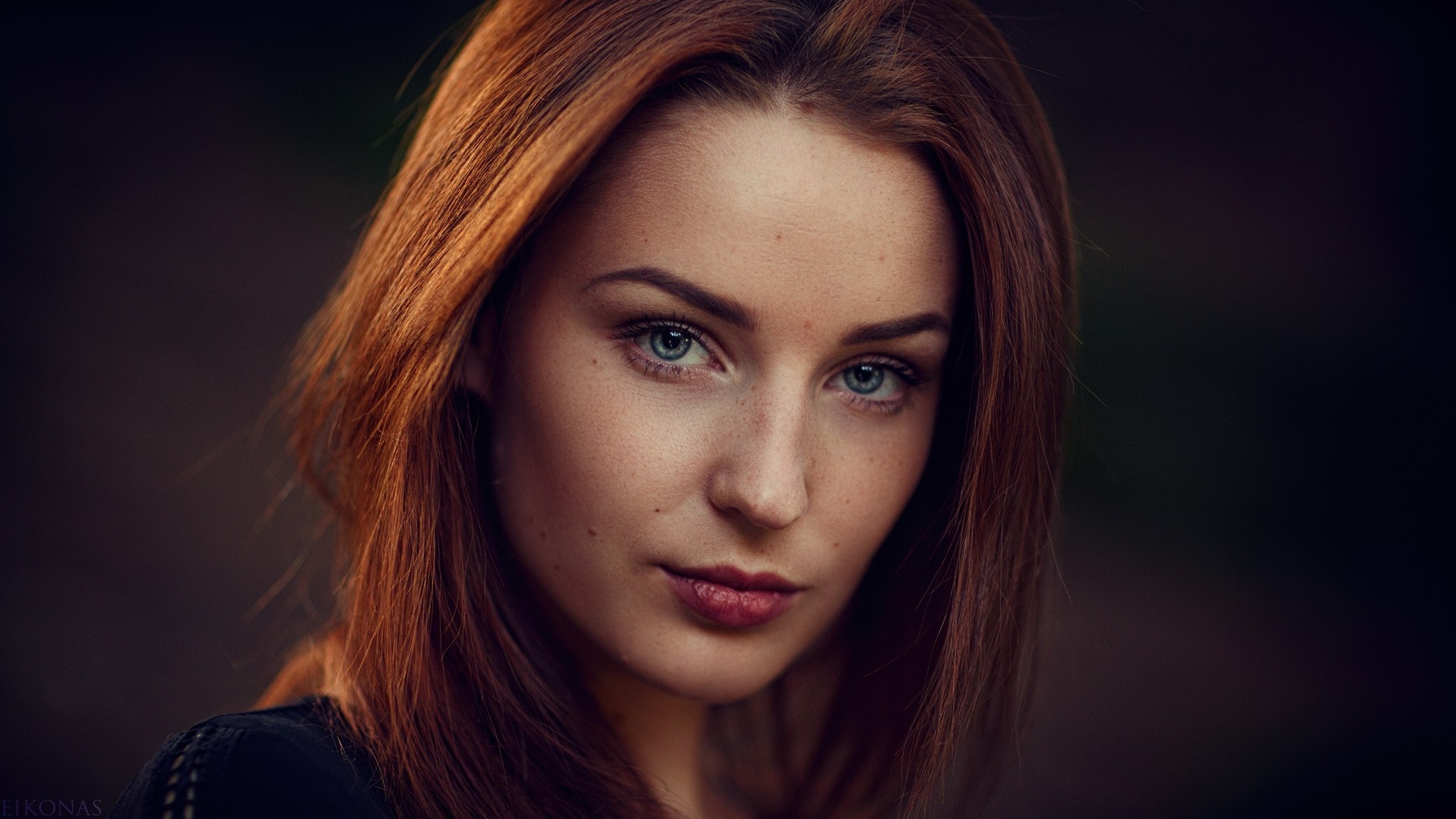 Portrait of a woman with red hair and blue eyes HD Wallpaper