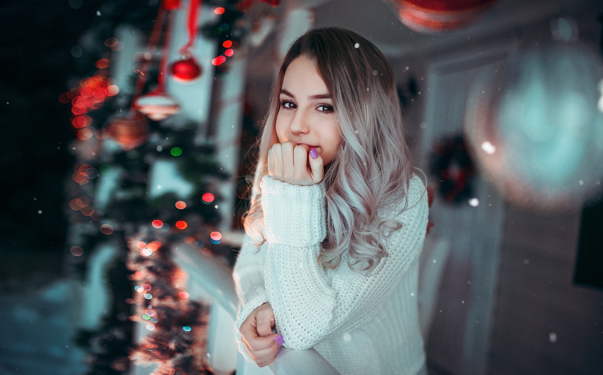 Portrait of Woman in White Sweater with Winter Bokeh HD Wallpaper