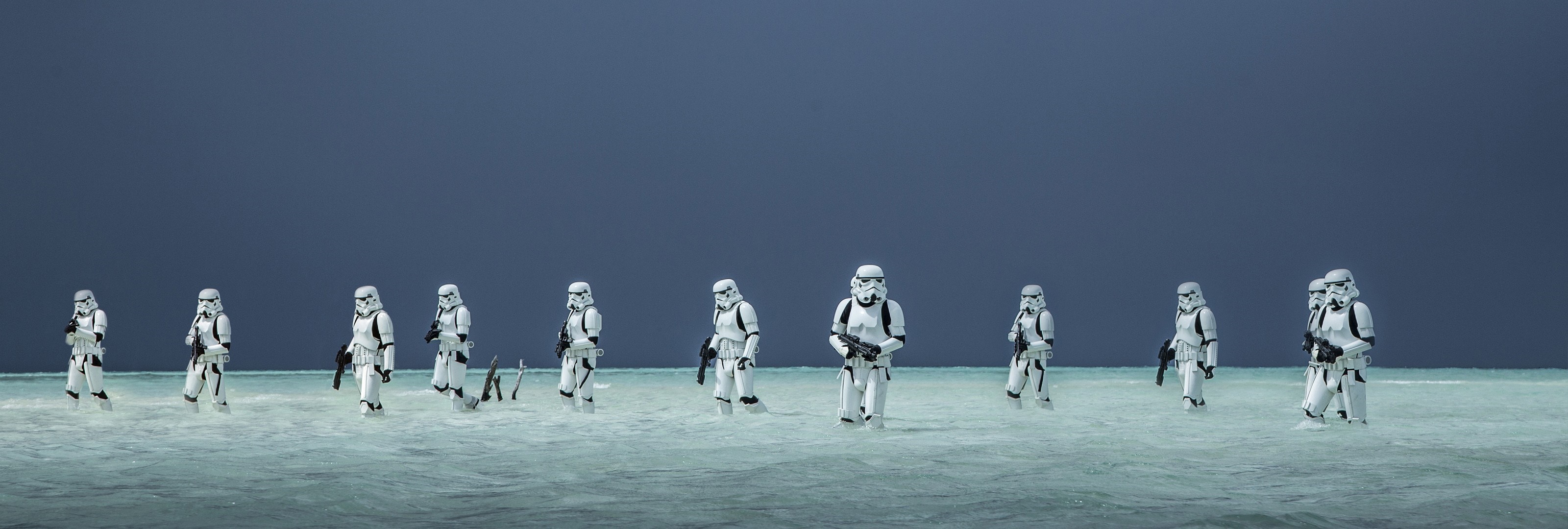 Stormtroopers from Star Wars walking in shallow water HD Wallpaper