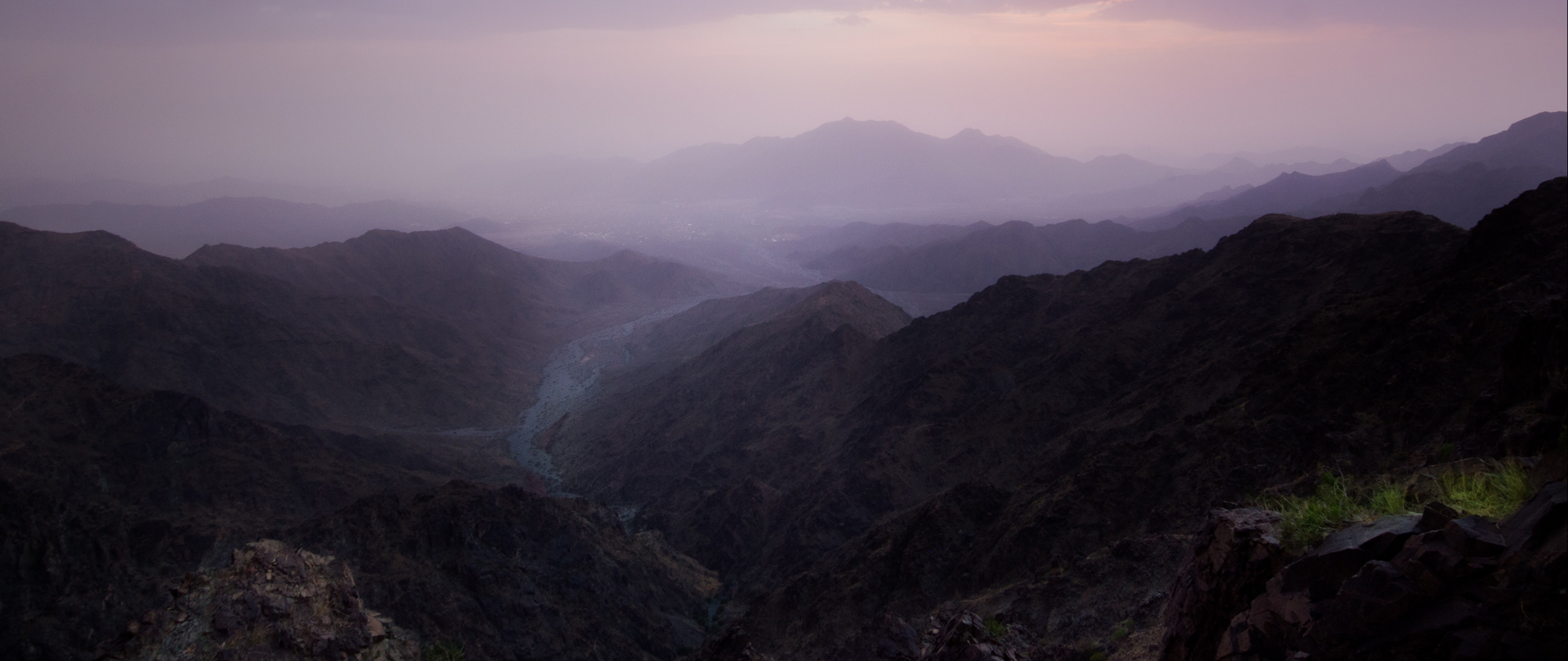 Misty mountain valley at sunrise HD Wallpaper