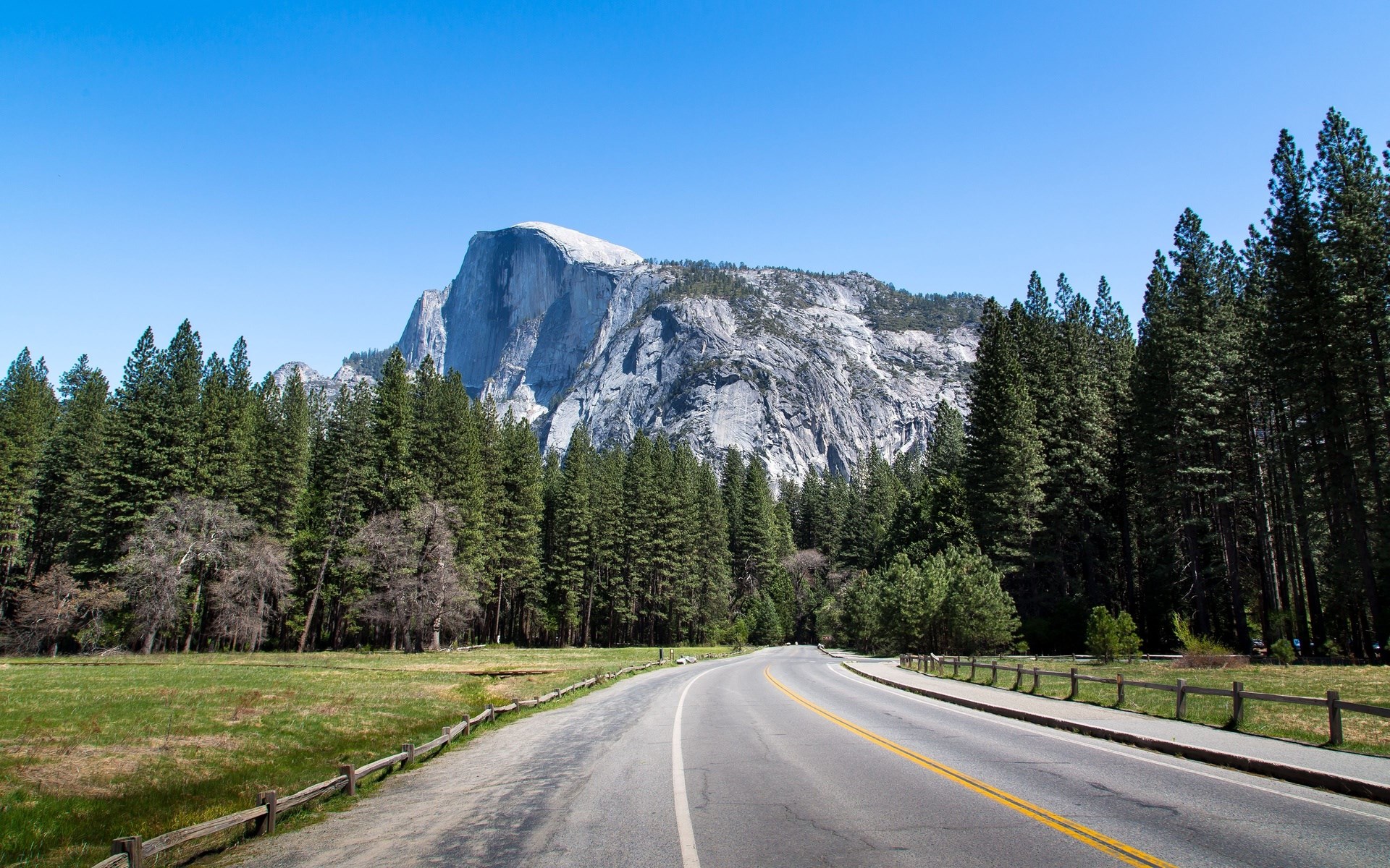 Half Dome mountain and road in Yosemite National Park HD Wallpaper