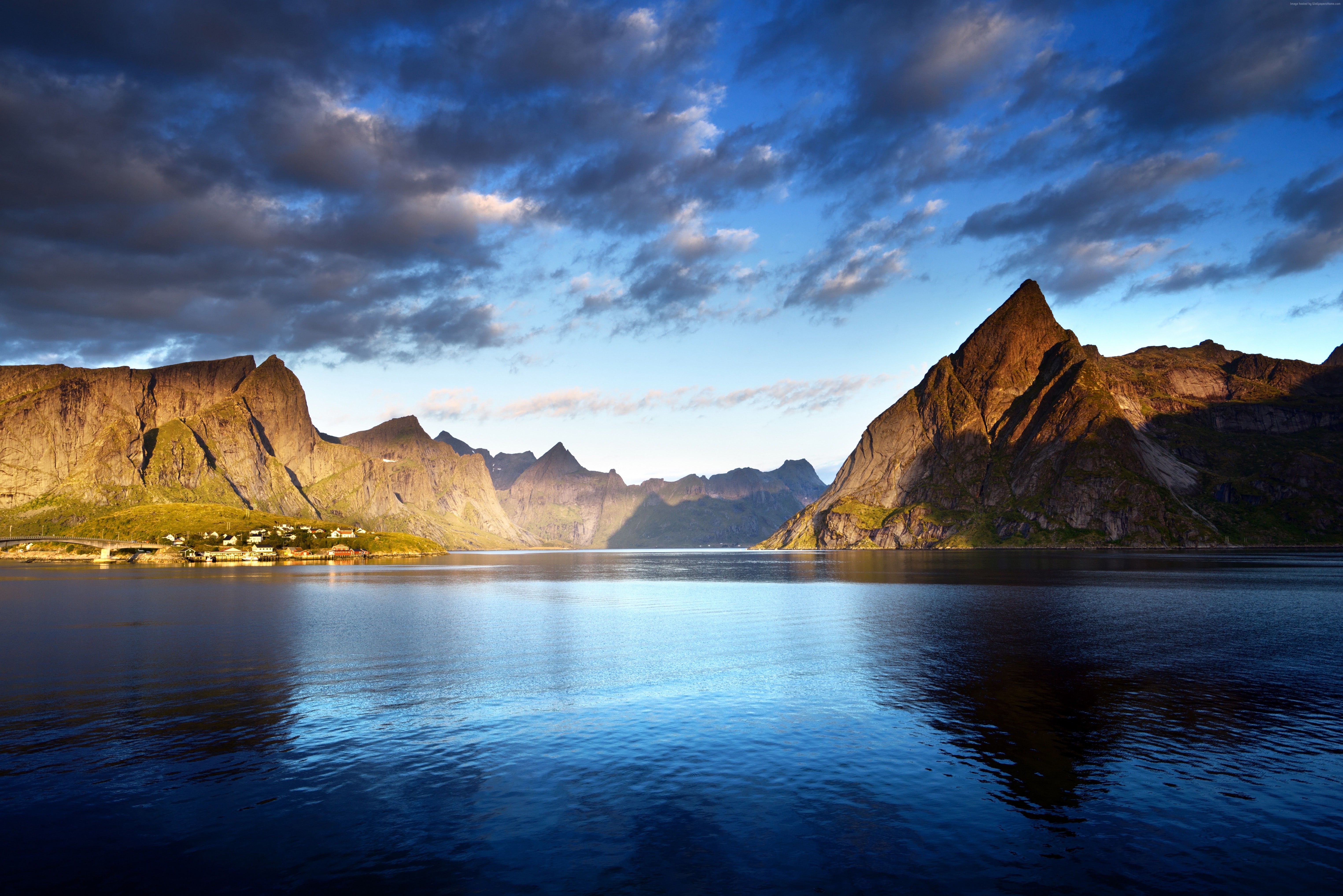 Mountains and sea in Lofoten Islands, Norway HD Wallpaper