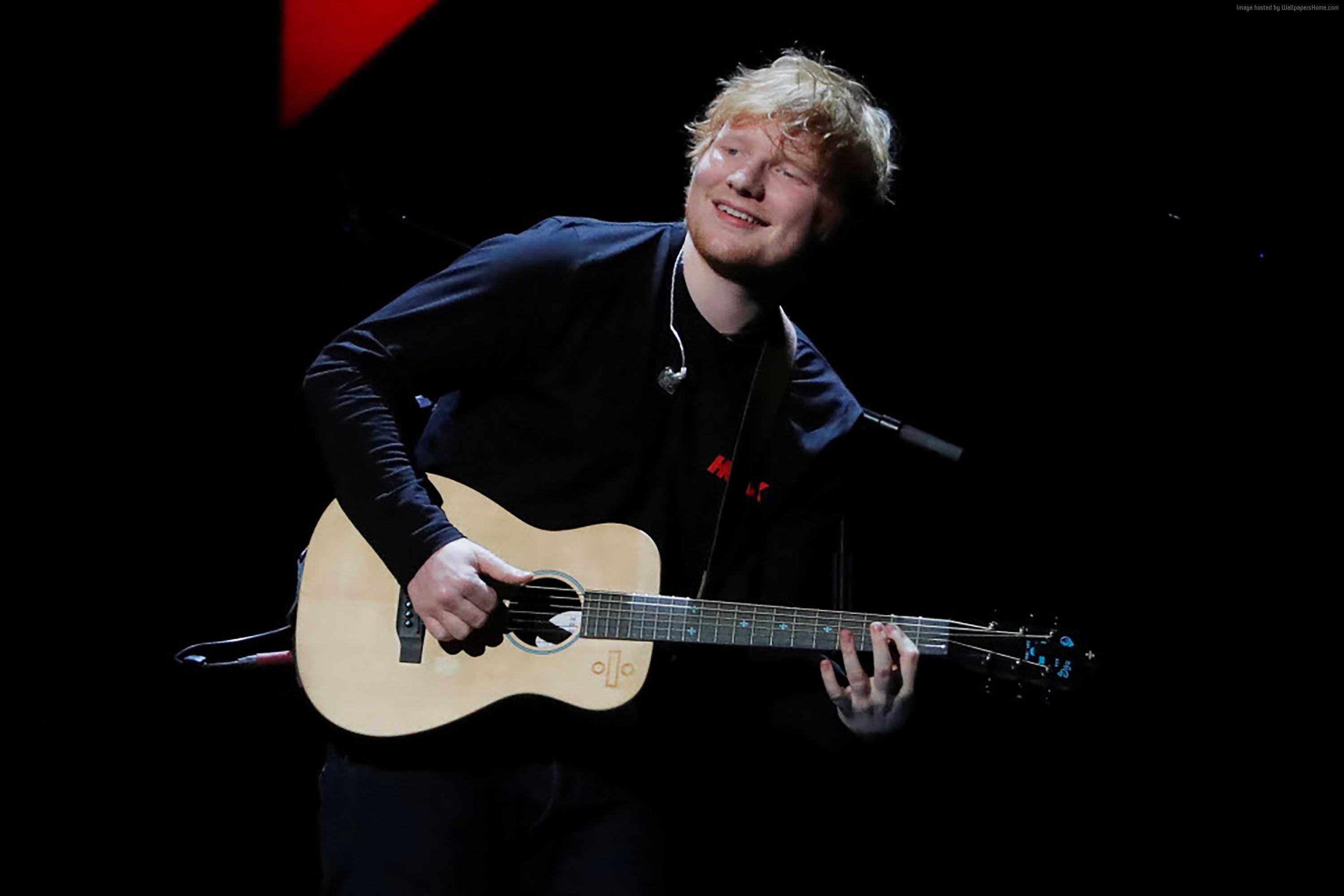 Ed Sheeran performing at Grammy 2018 HD Wallpaper