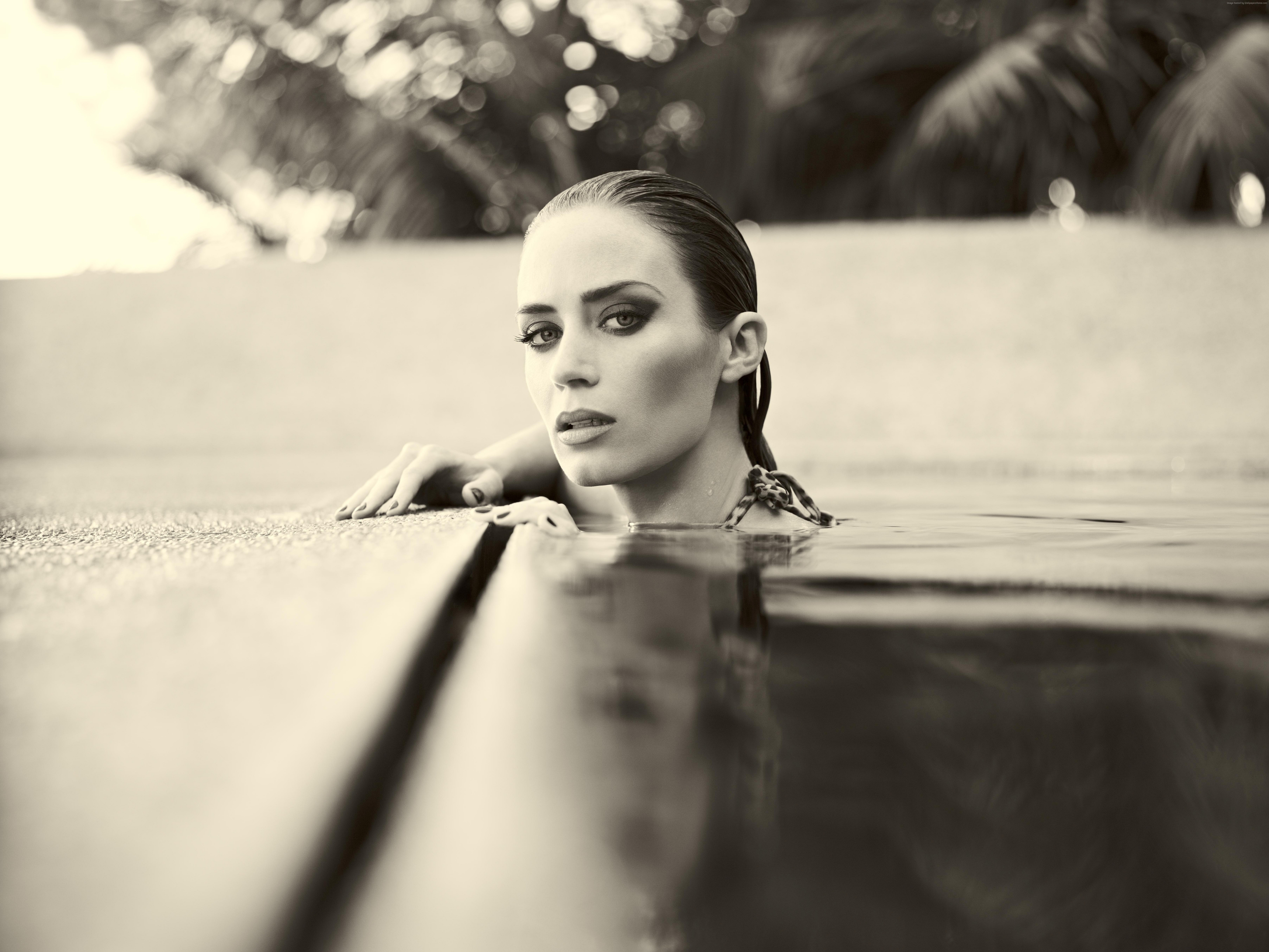 Emily Blunt in a swimming pool HD Wallpaper