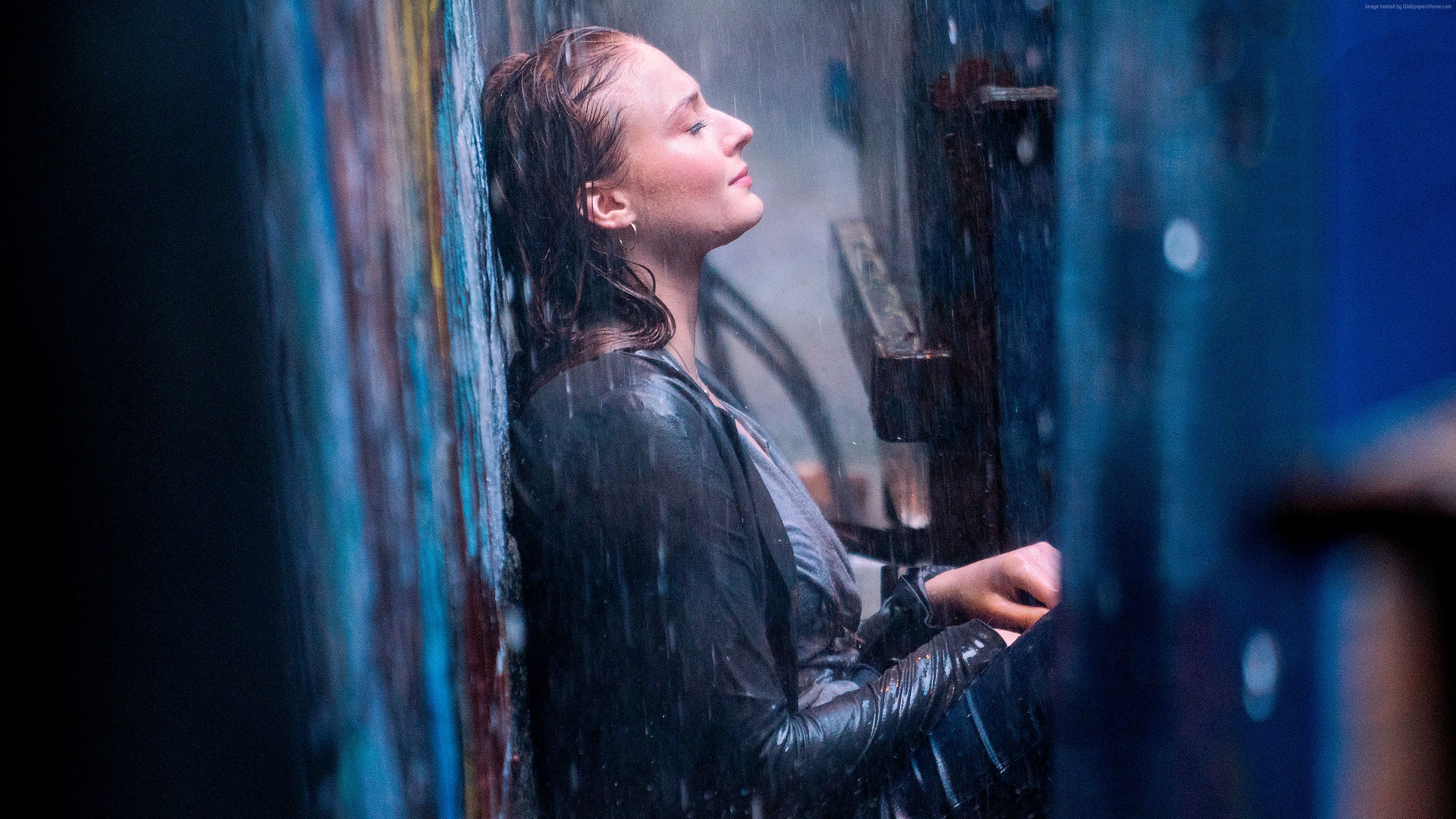 Sophie Turner from X-Men: Dark Phoenix in the rain HD Wallpaper