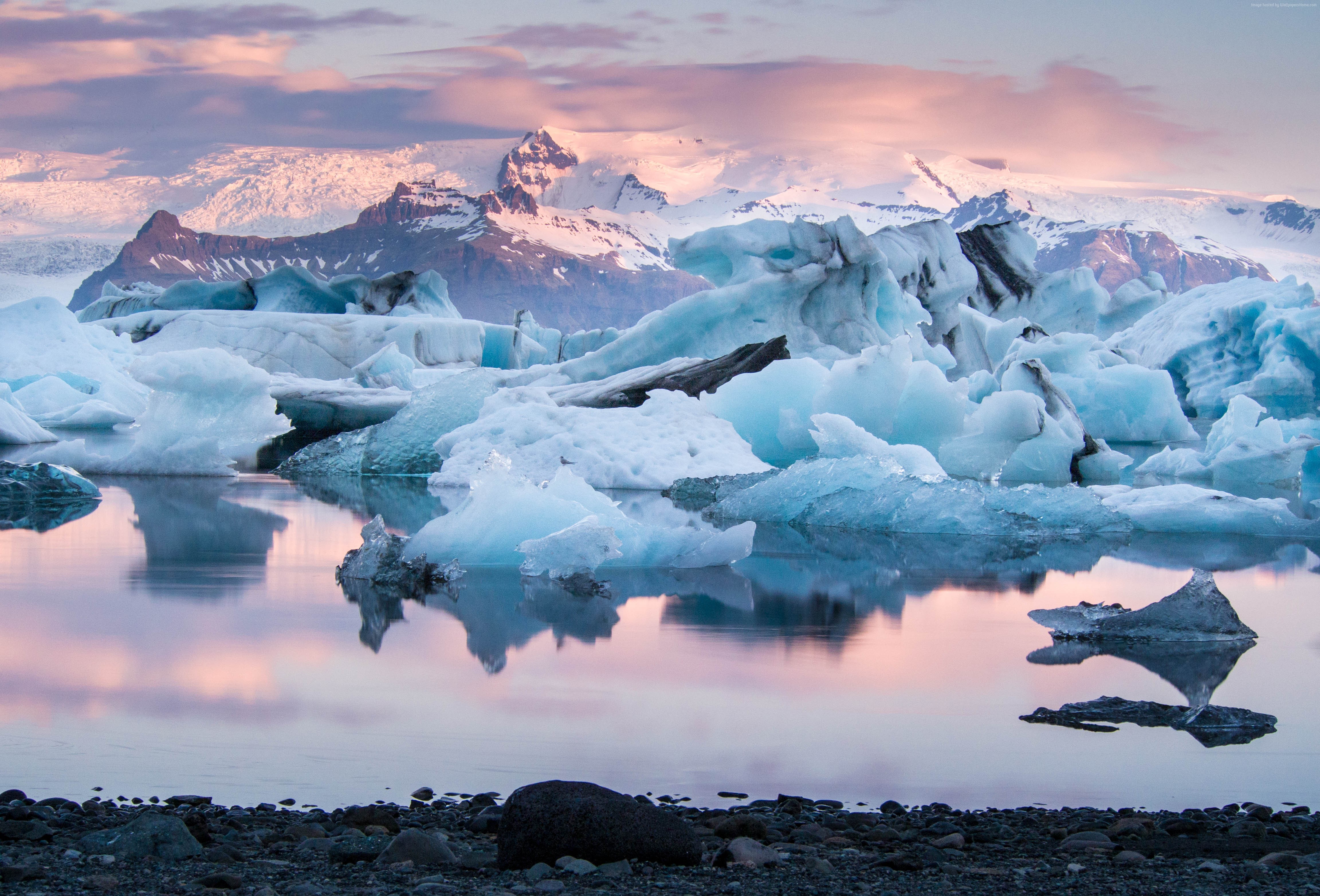 Jokulsarlon Glacier Lagoon with Mountains HD Wallpaper