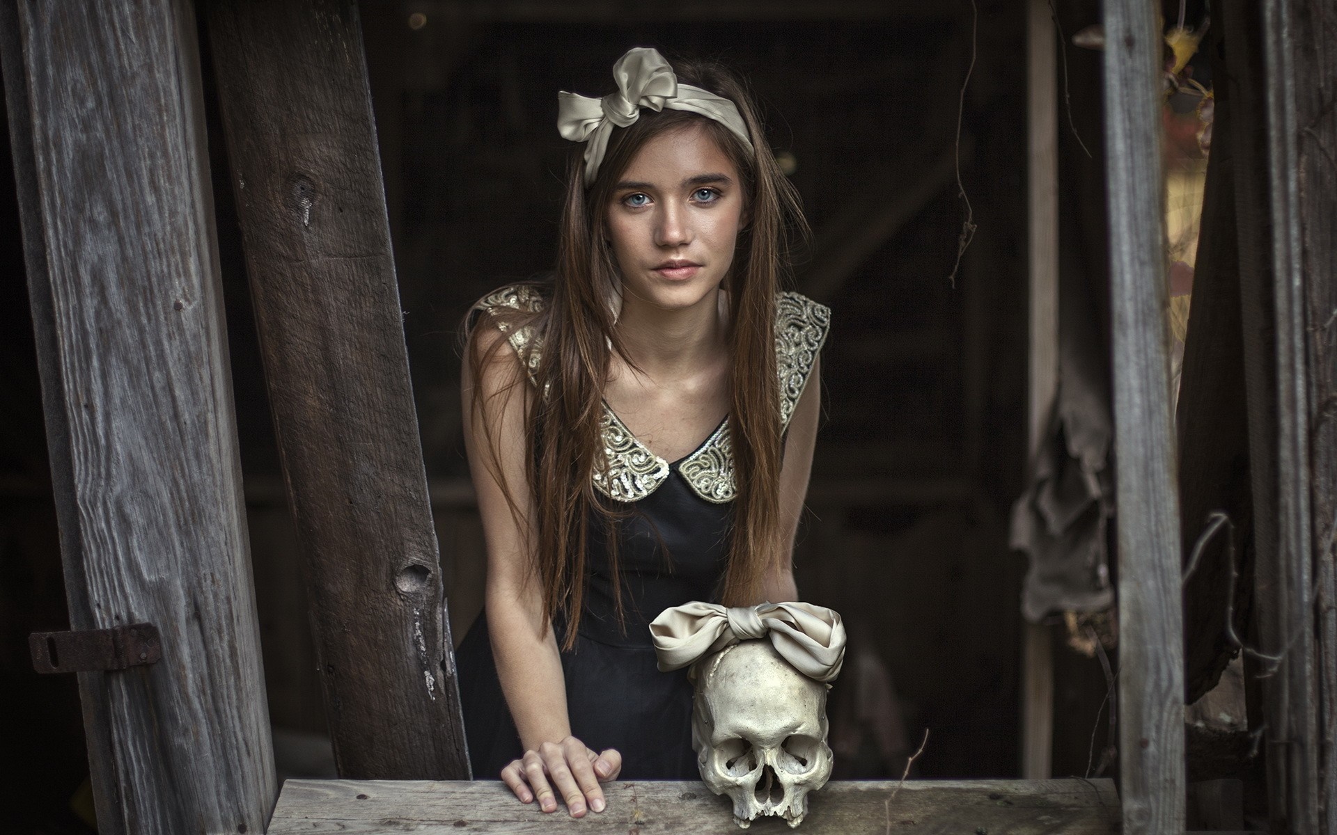 Woman in dress with skull and bow HD Wallpaper