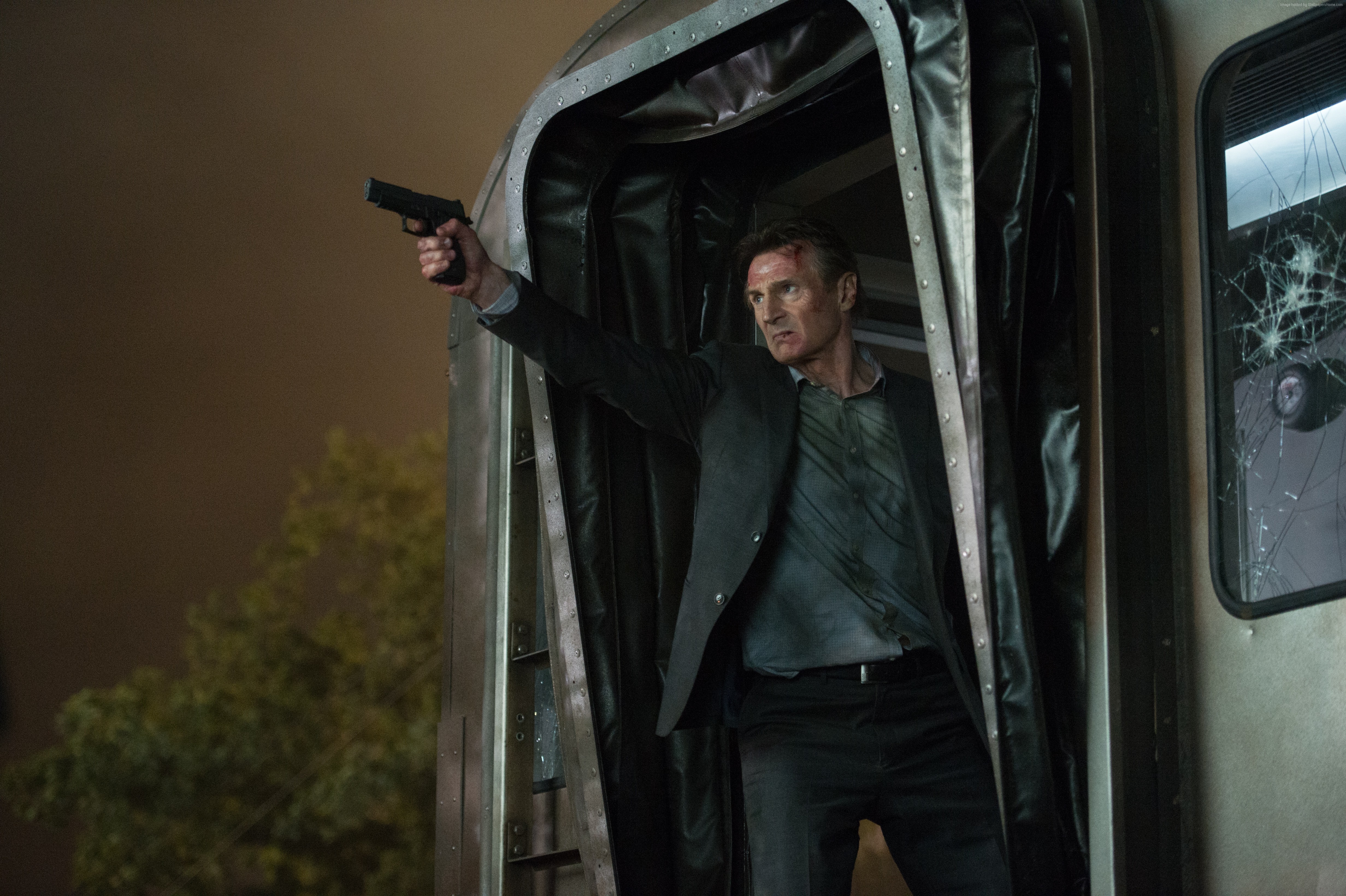 Liam Neeson in The Commuter 4K HD Wallpaper