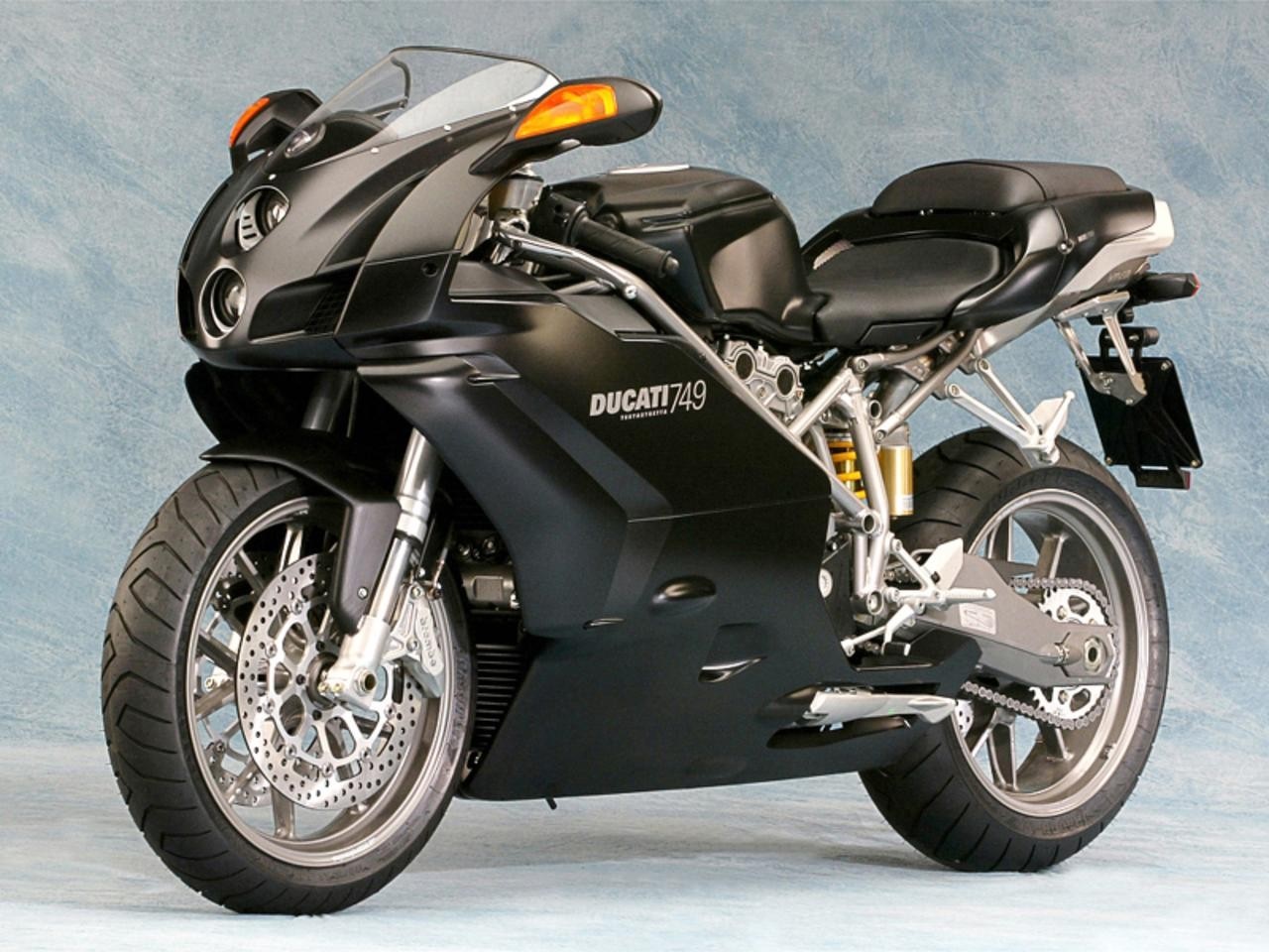 White Ducati 1199 Panigale Motorcycle HD Wallpaper