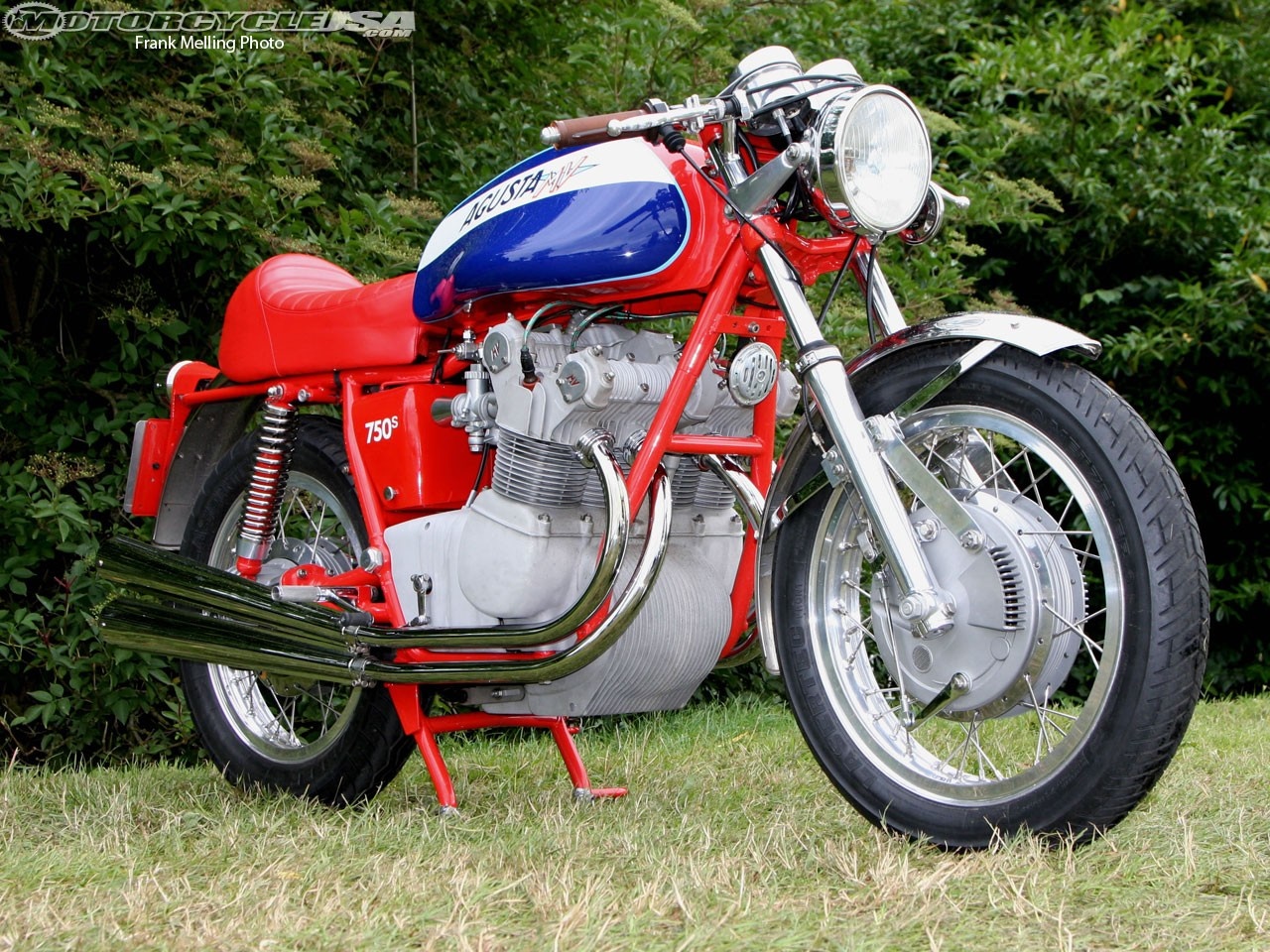 MV Agusta 750S motorcycle HD Wallpaper