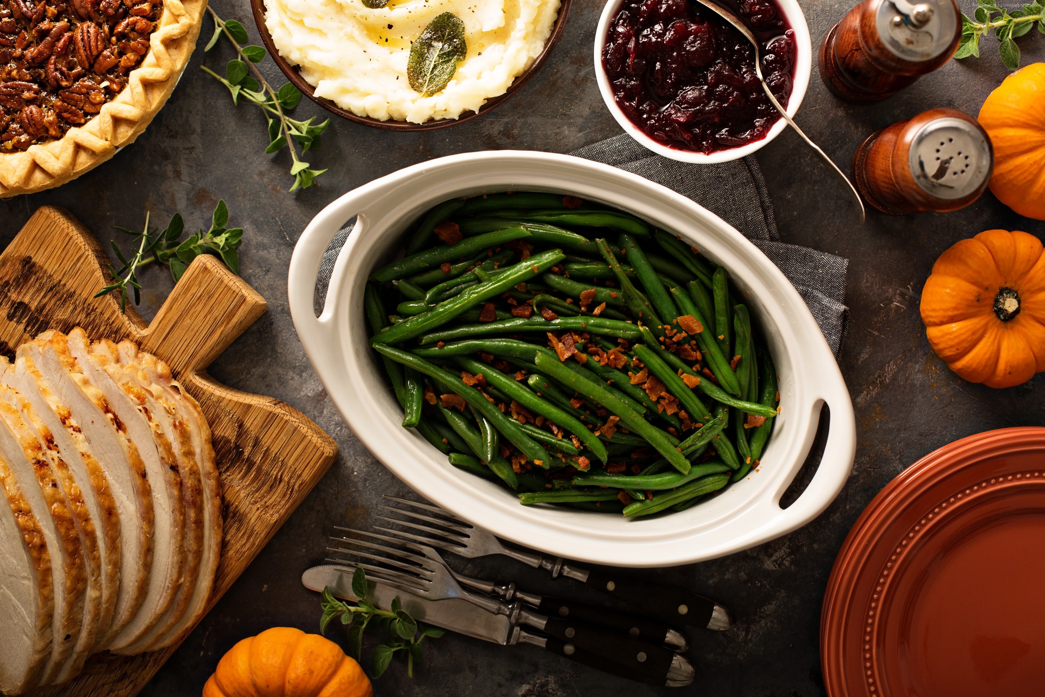Thanksgiving Feast with Turkey and Sides HD Wallpaper