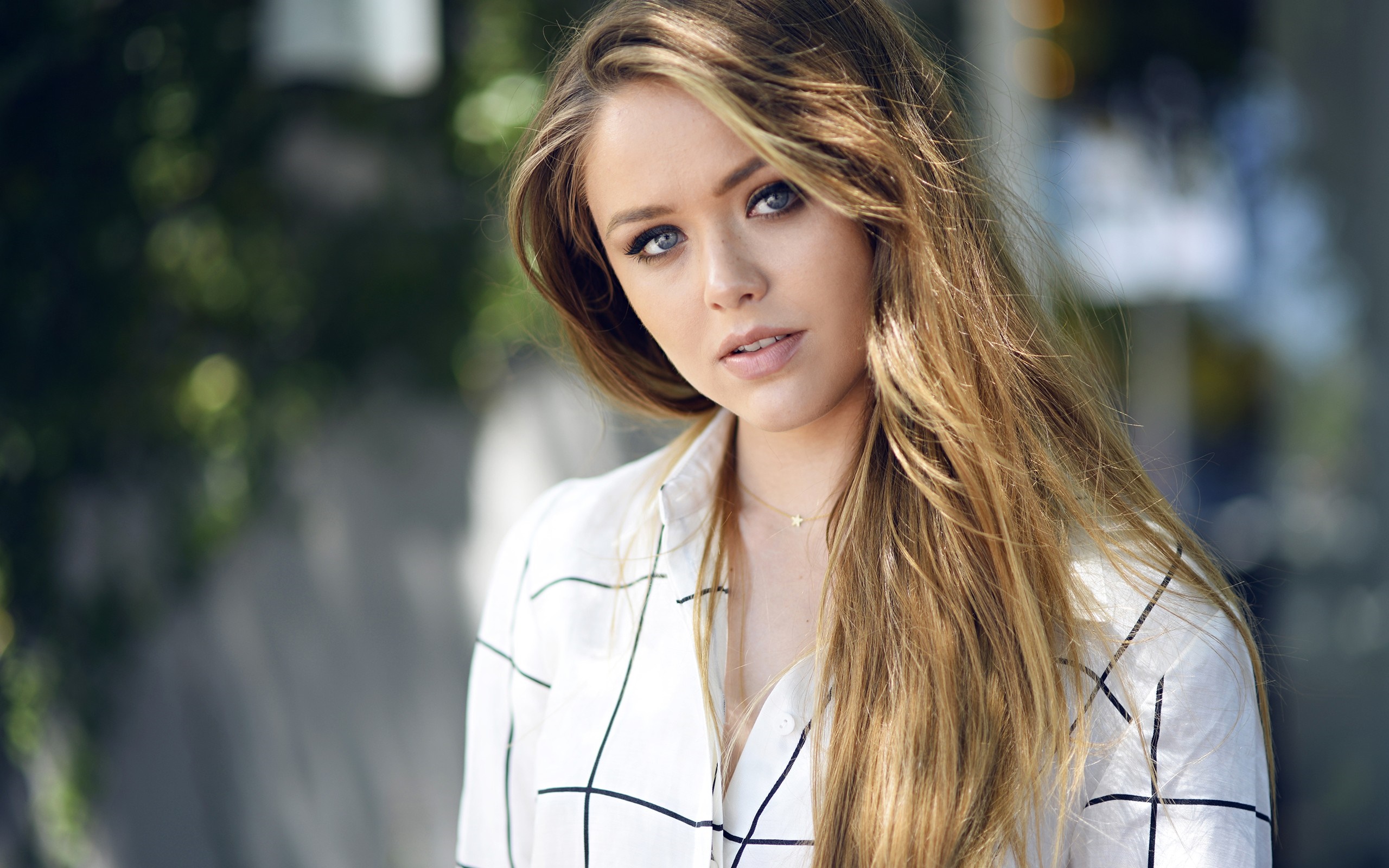 Kristina Bazan portrait with long blonde hair HD Wallpaper