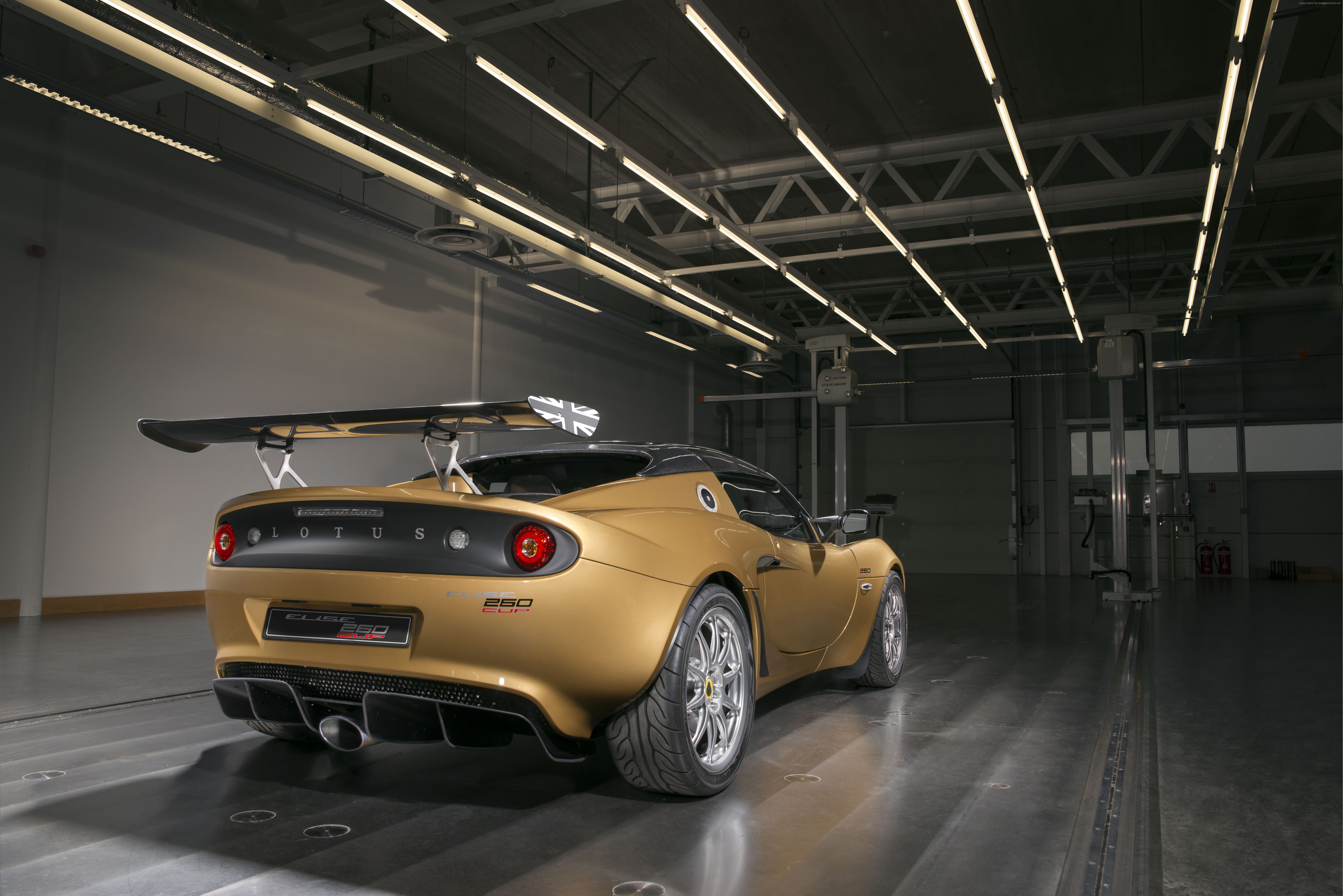 Lotus Elise Cup 260 in a garage HD Wallpaper