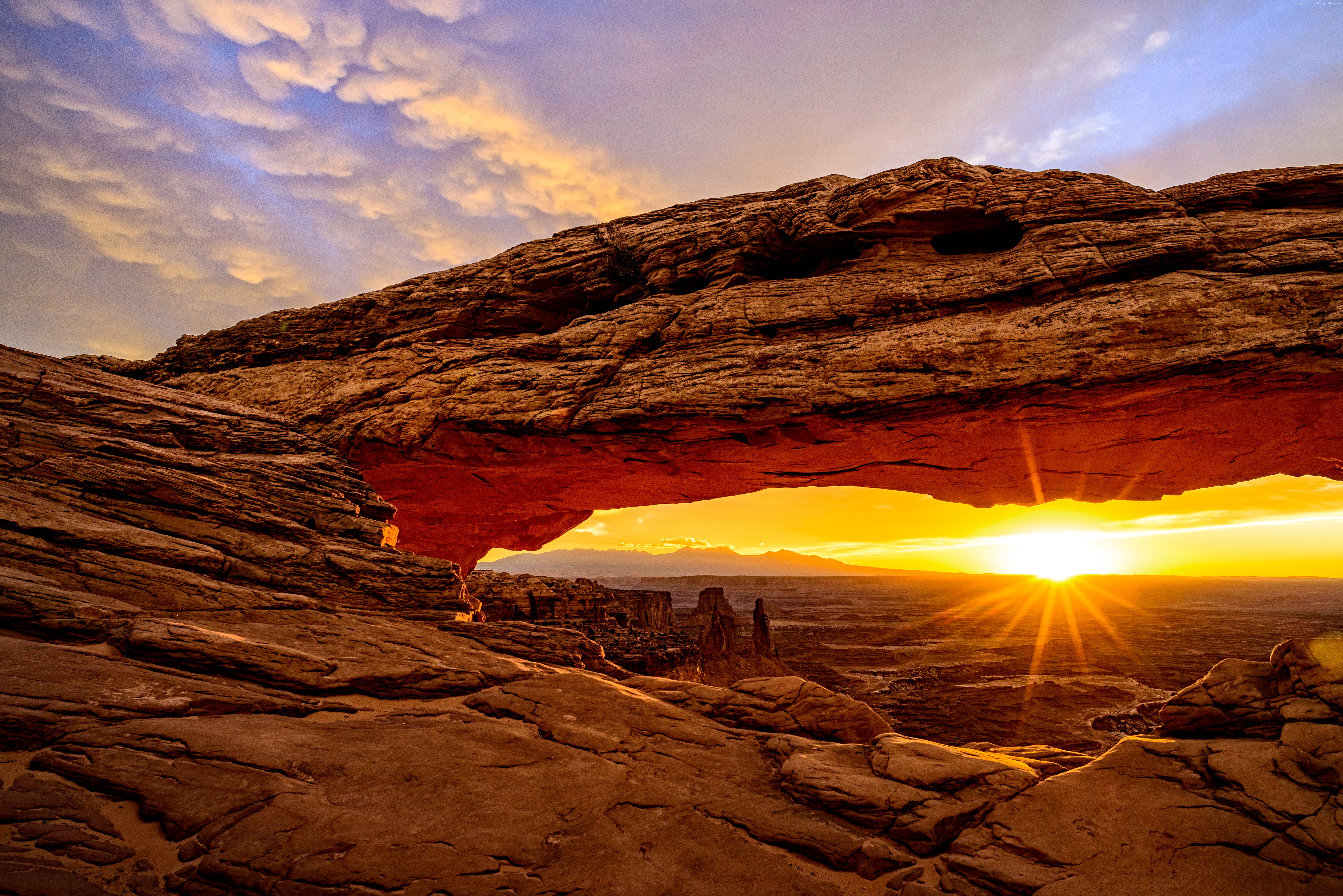 Mesa Arch at Sunrise, Utah, USA HD Wallpaper