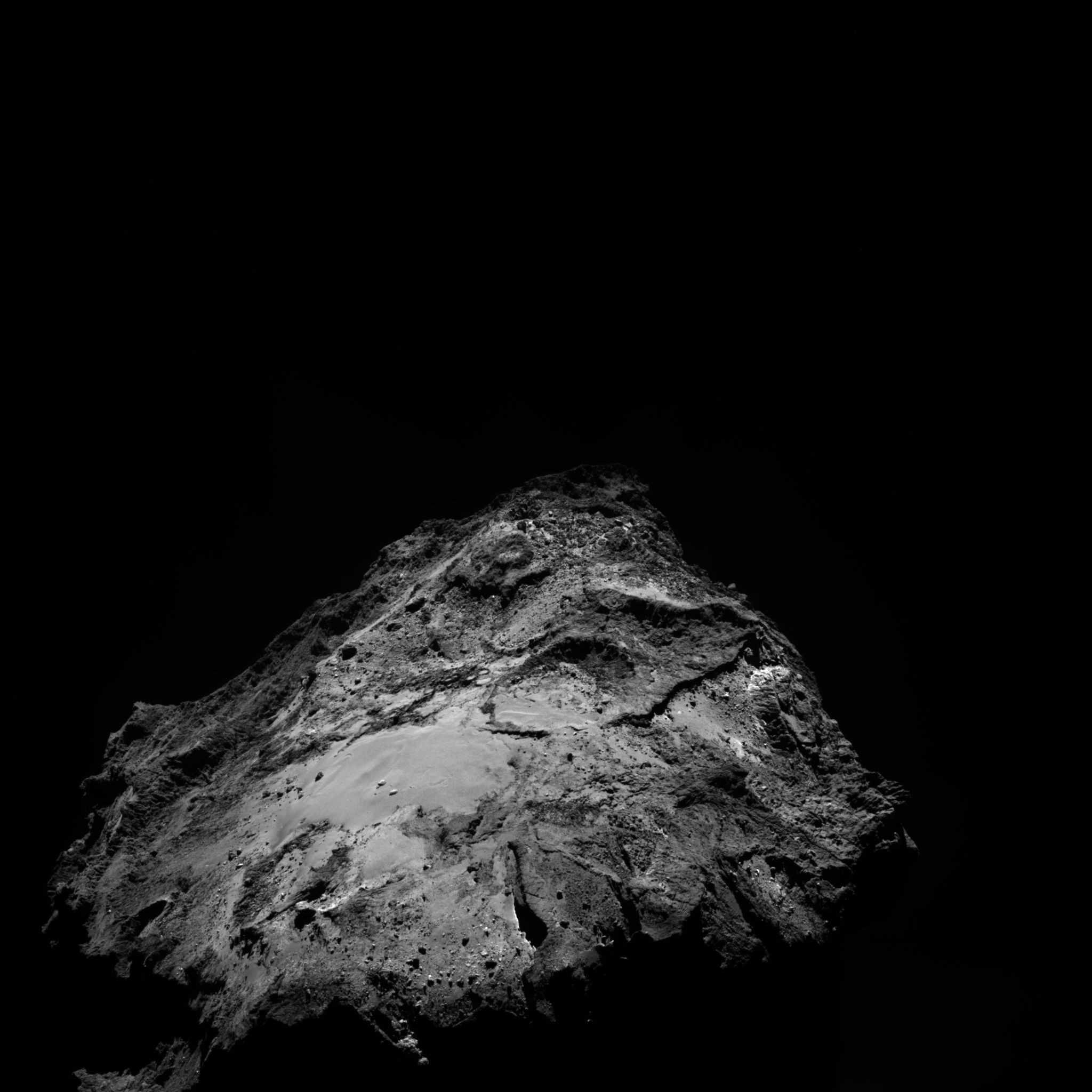 Rosetta spacecraft image of comet 67P/Churyumov-Gerasimenko HD Wallpaper
