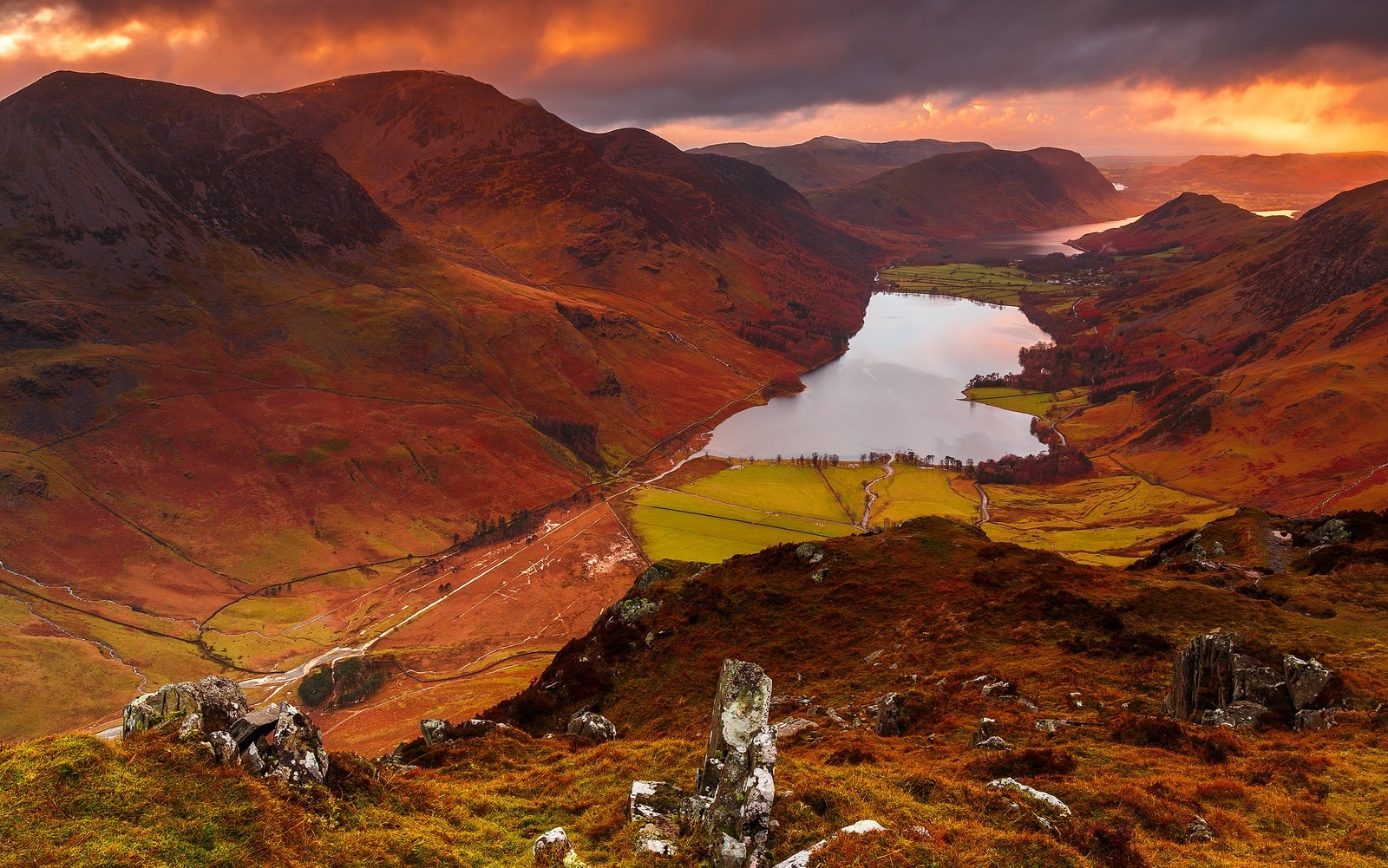 Sunset over a mountain valley with a lake HD Wallpaper