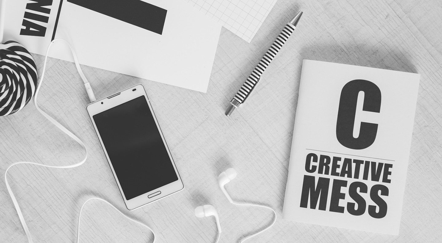 Creative Mess book with smartphone and lollipop HD Wallpaper