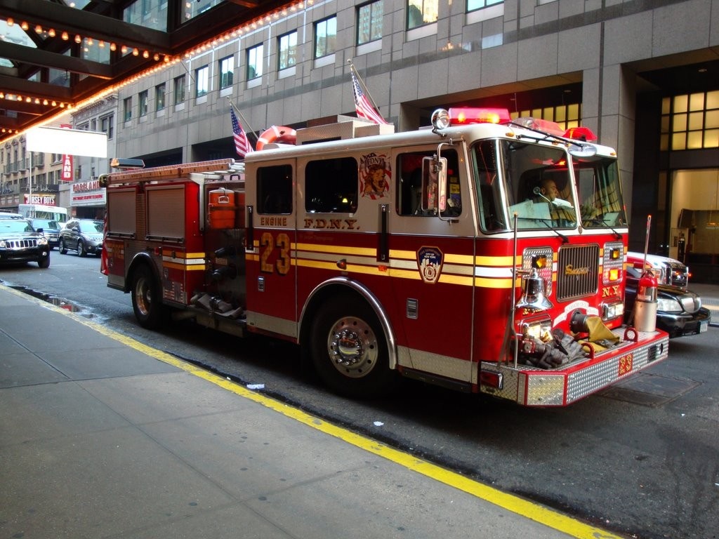 FDNY Engine 23 Fire Truck on City Street HD Wallpaper