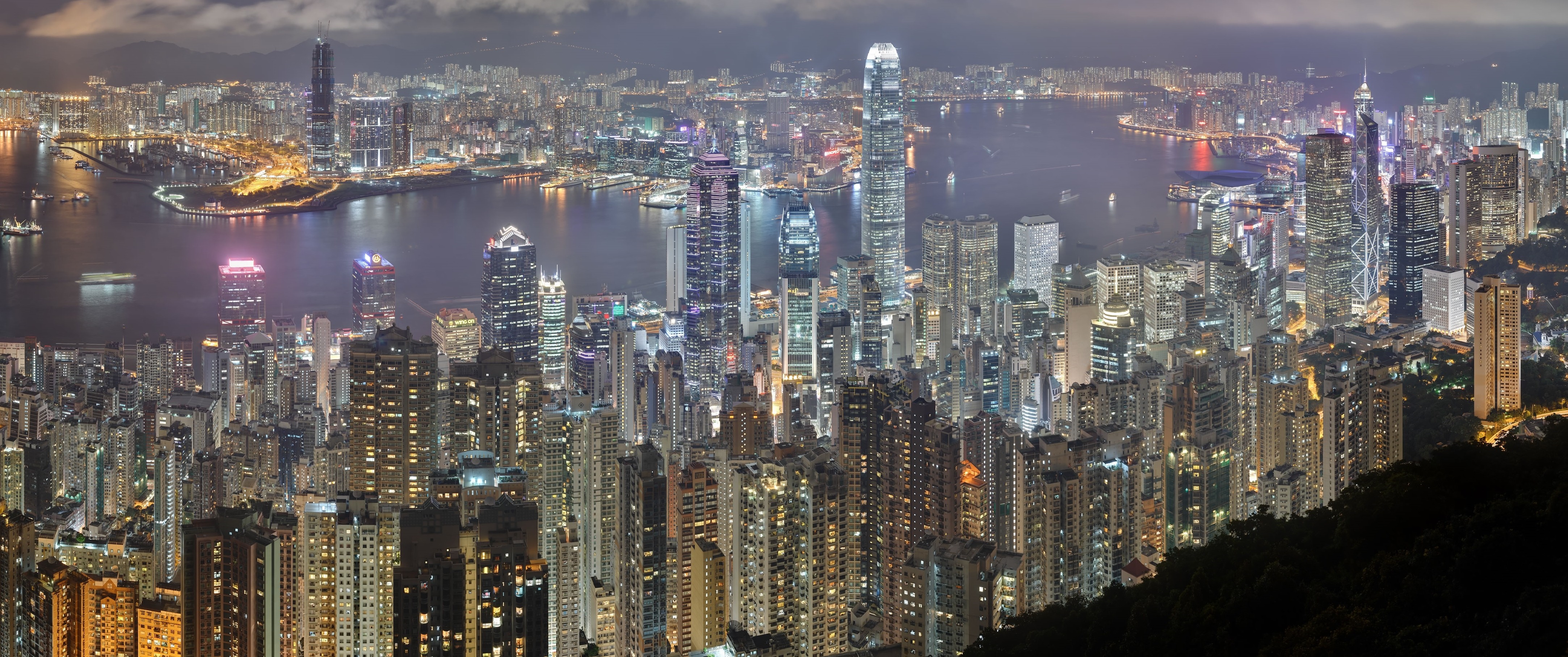 Hong Kong cityscape at night with Victoria Harbour HD Wallpaper