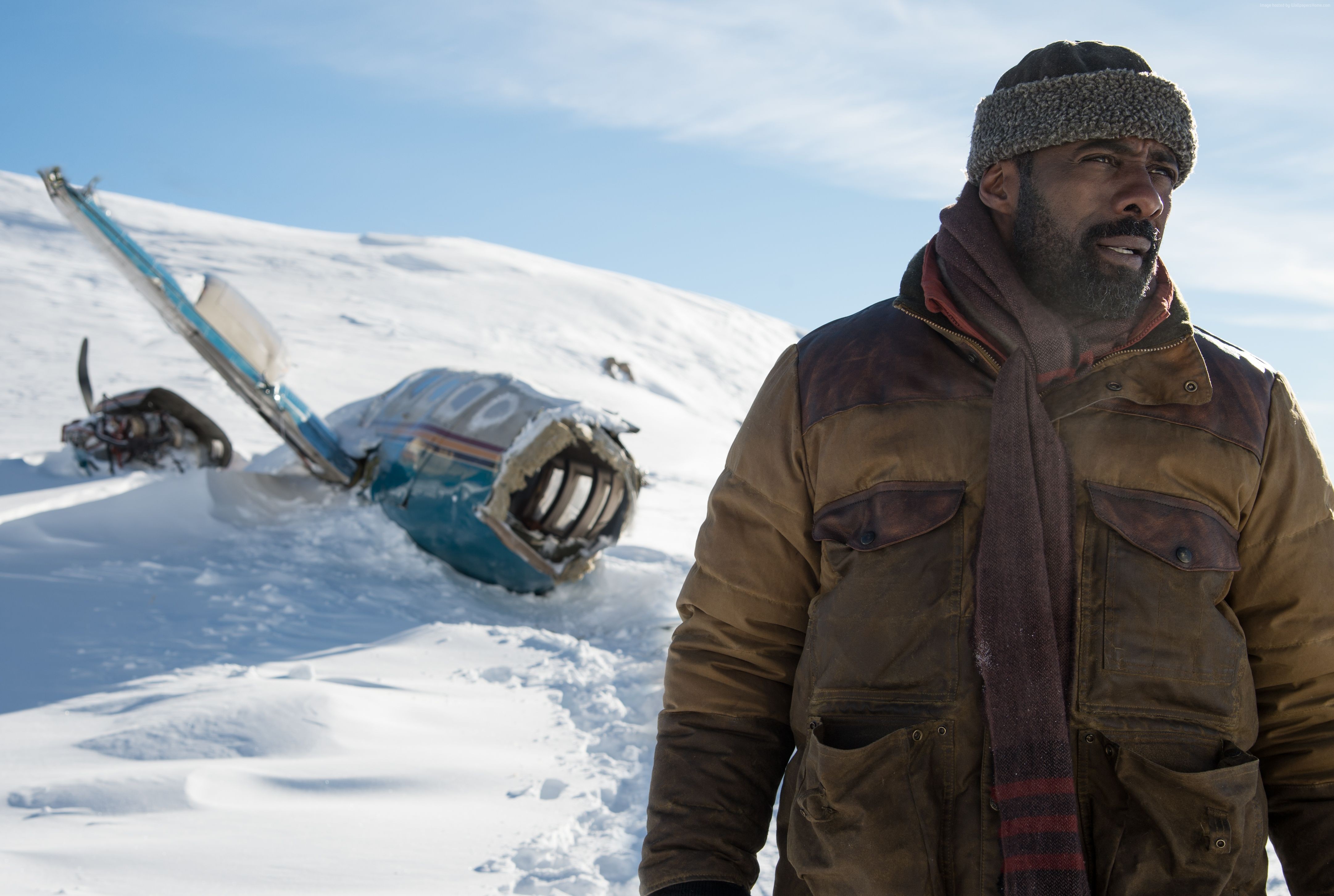 Idris Elba in The Mountain Between Us HD Wallpaper