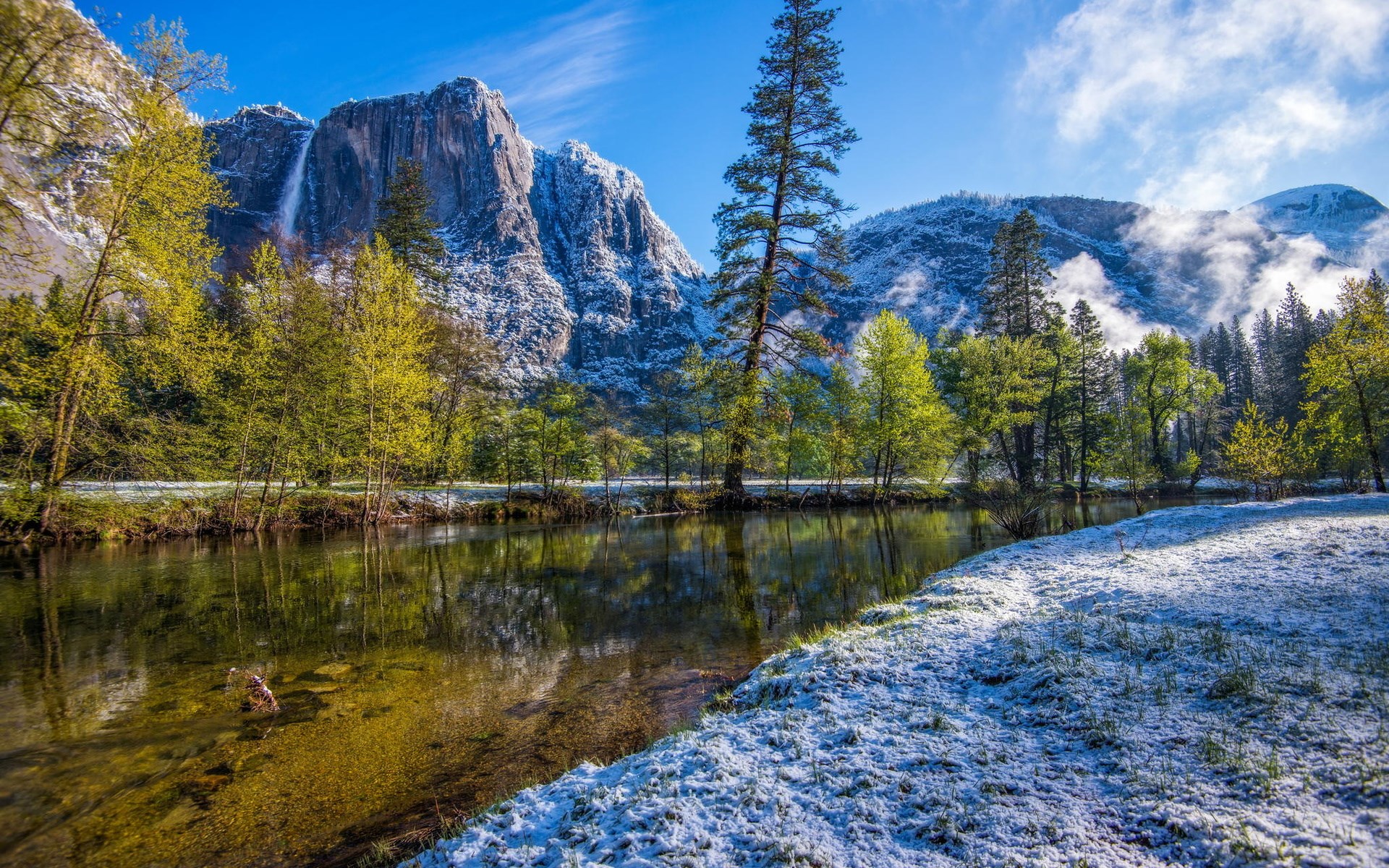 Yosemite Valley with Bridalveil Fall and Merced River HD Wallpaper
