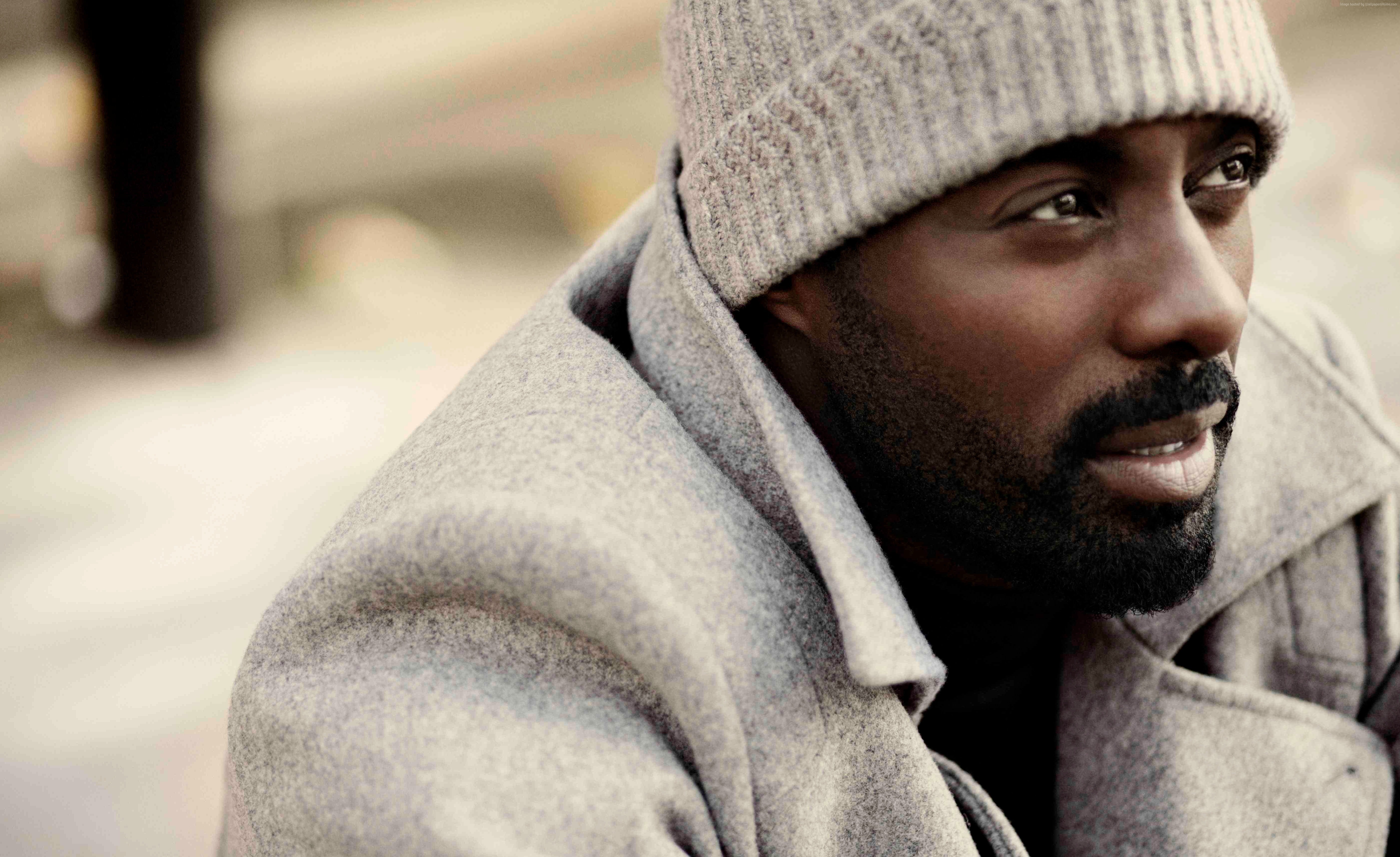 Idris Elba wearing a beanie and coat HD Wallpaper