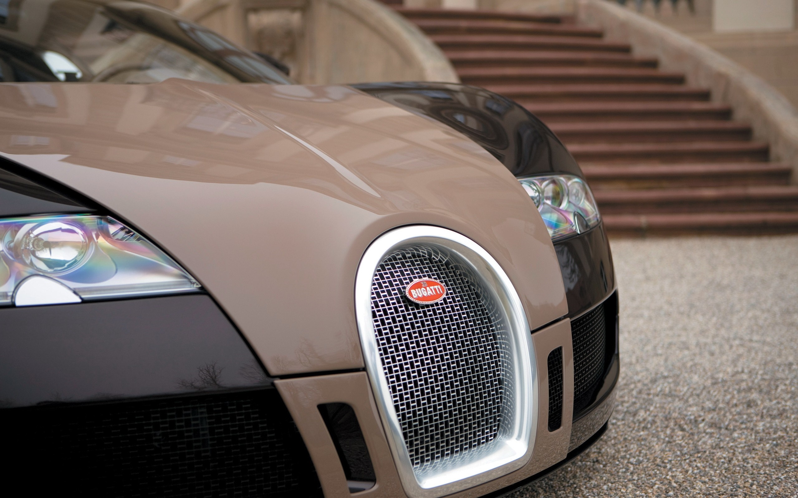 Bugatti Veyron front grille and headlights HD Wallpaper