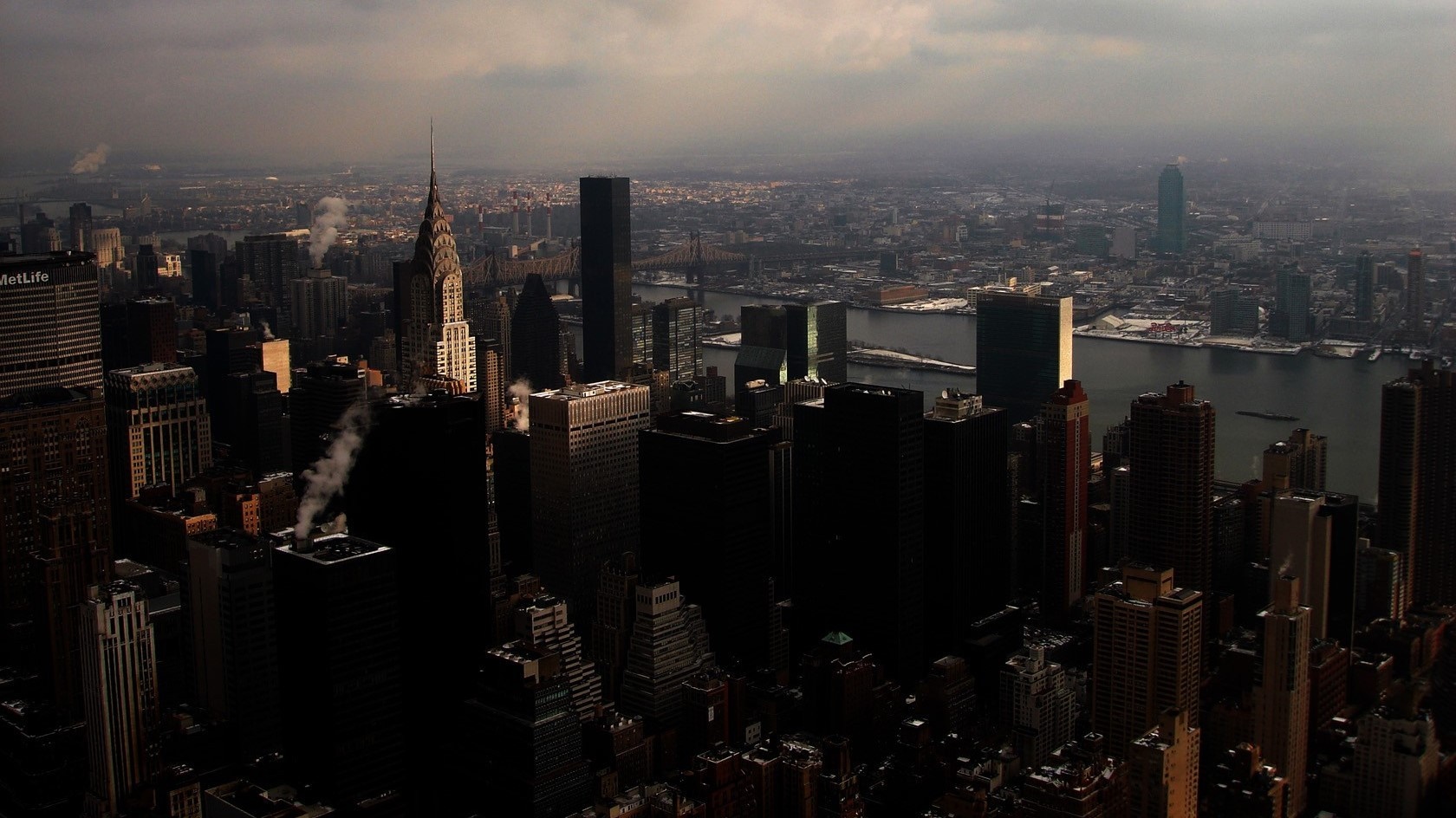 New York City Skyline at Dusk with River HD Wallpaper