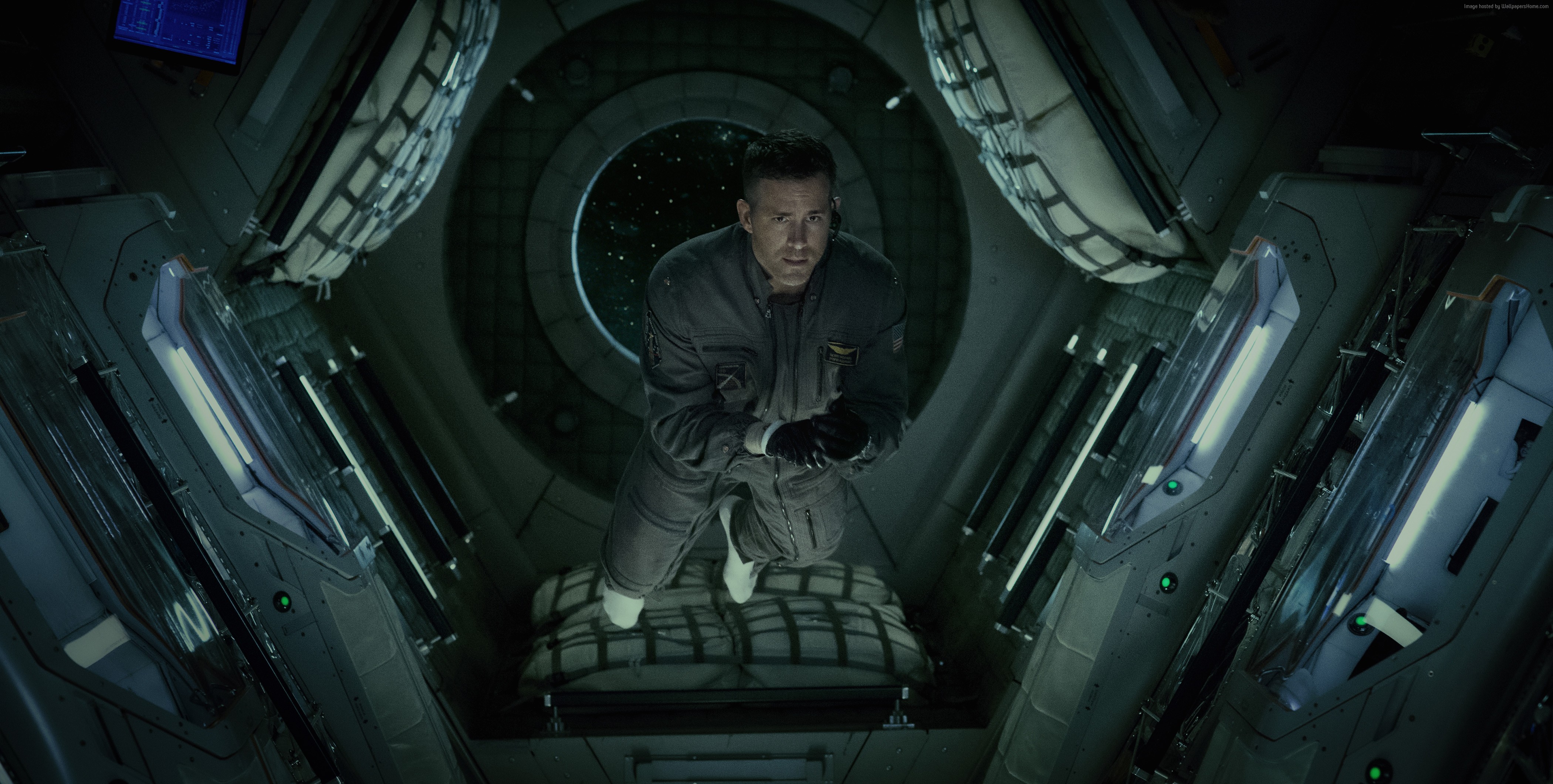 Ryan Reynolds in a spaceship HD Wallpaper
