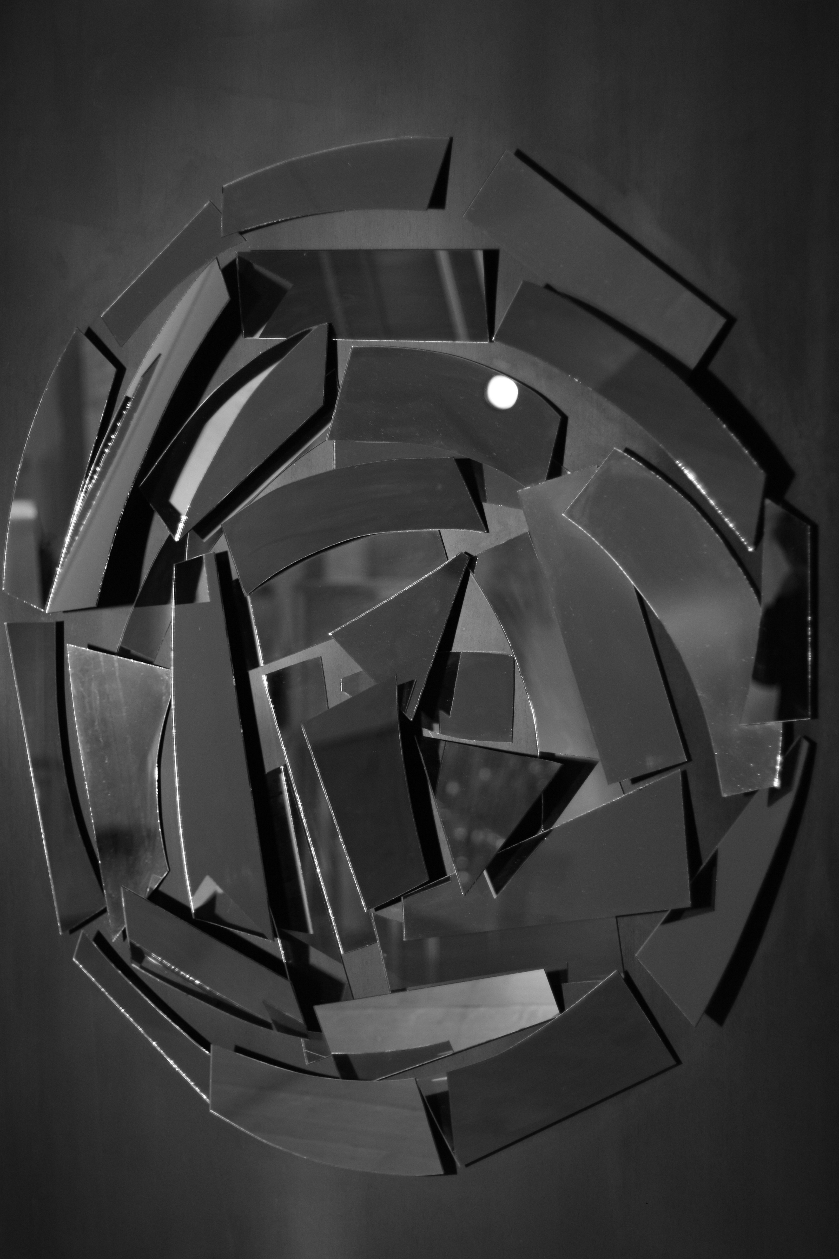 Abstract mosaic of broken mirrors with a bright light HD Wallpaper