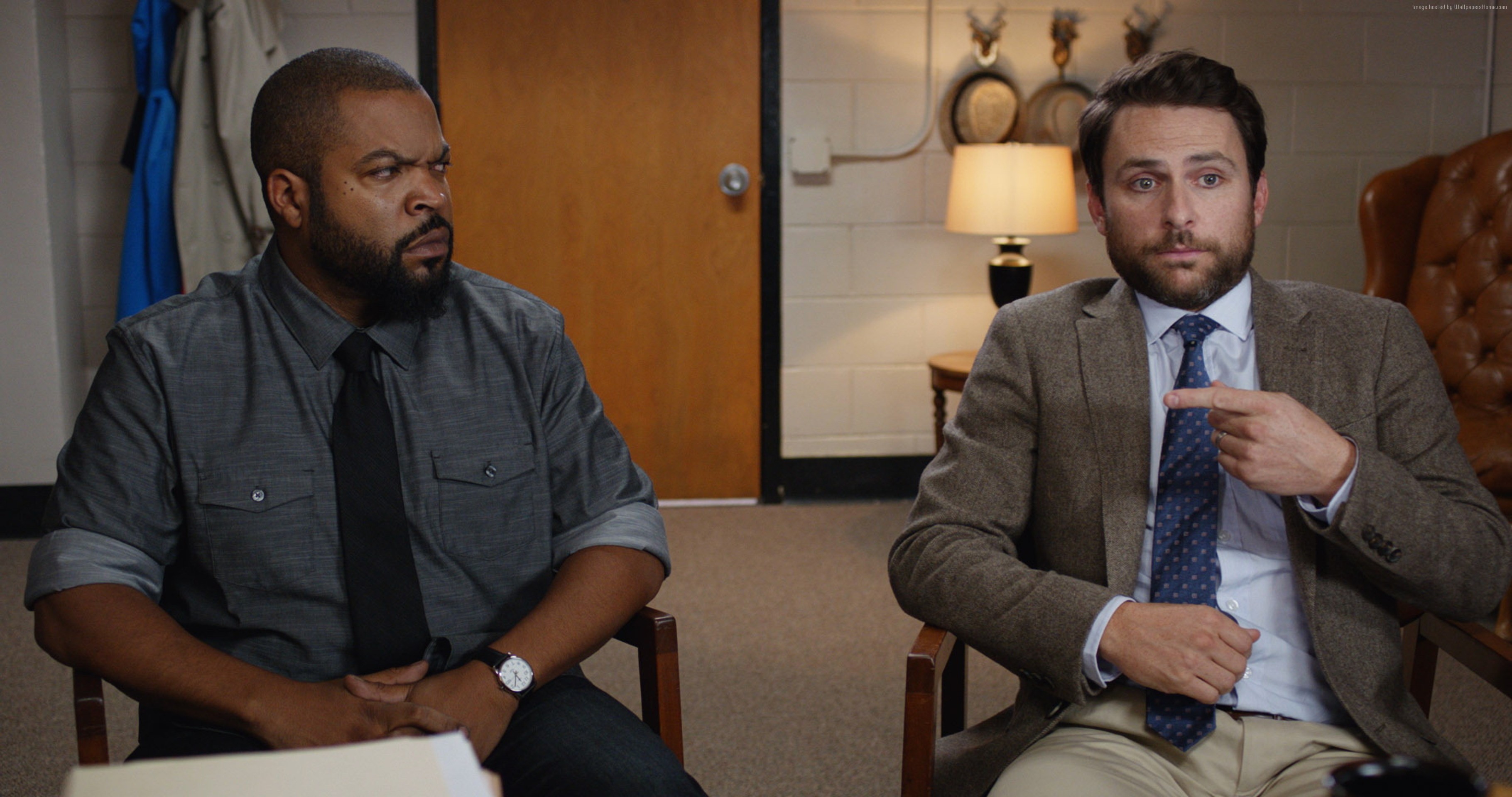 Ice Cube and Charlie Day in an office HD Wallpaper