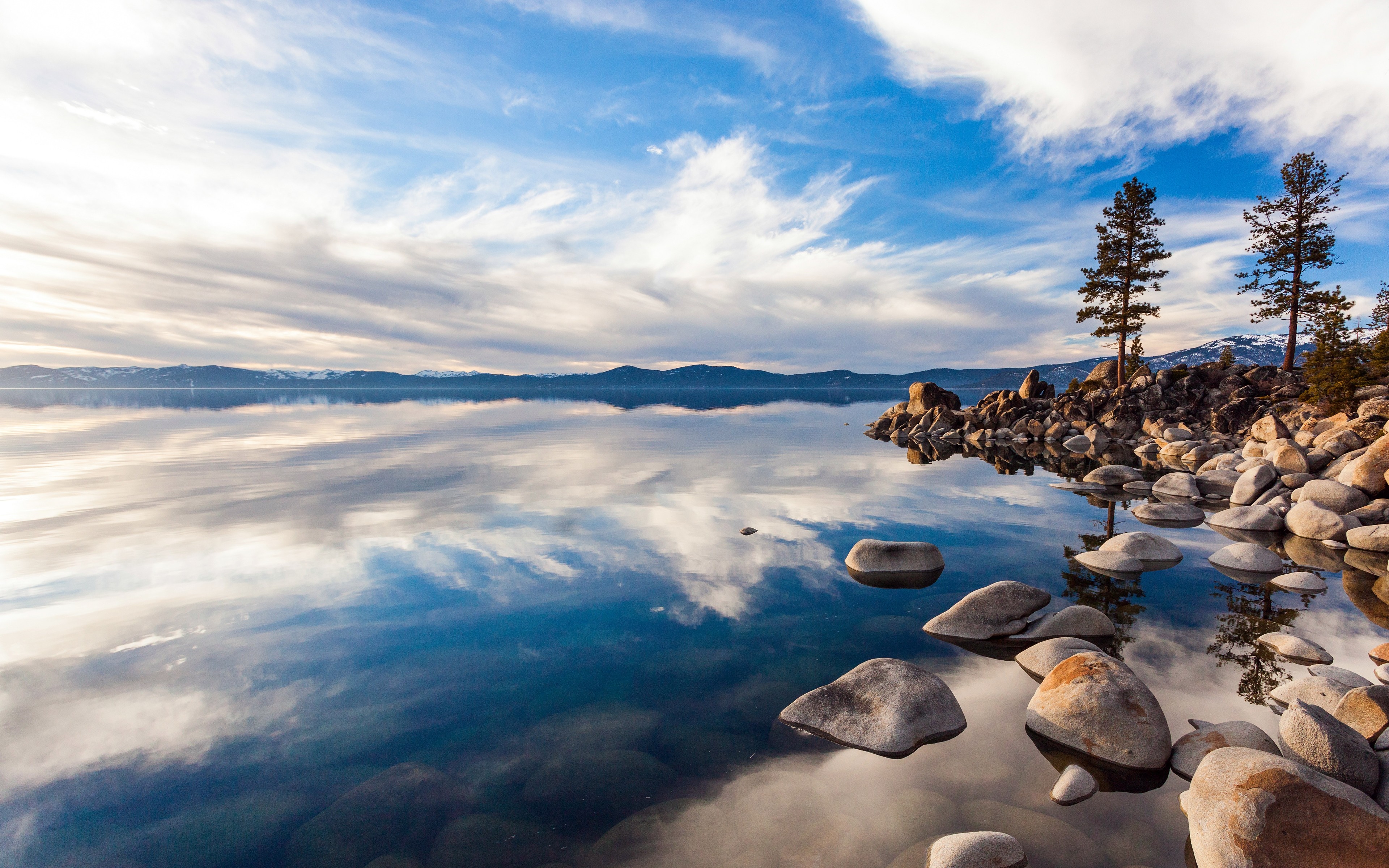 Lake Tahoe landscape with reflection and mountains HD Wallpaper